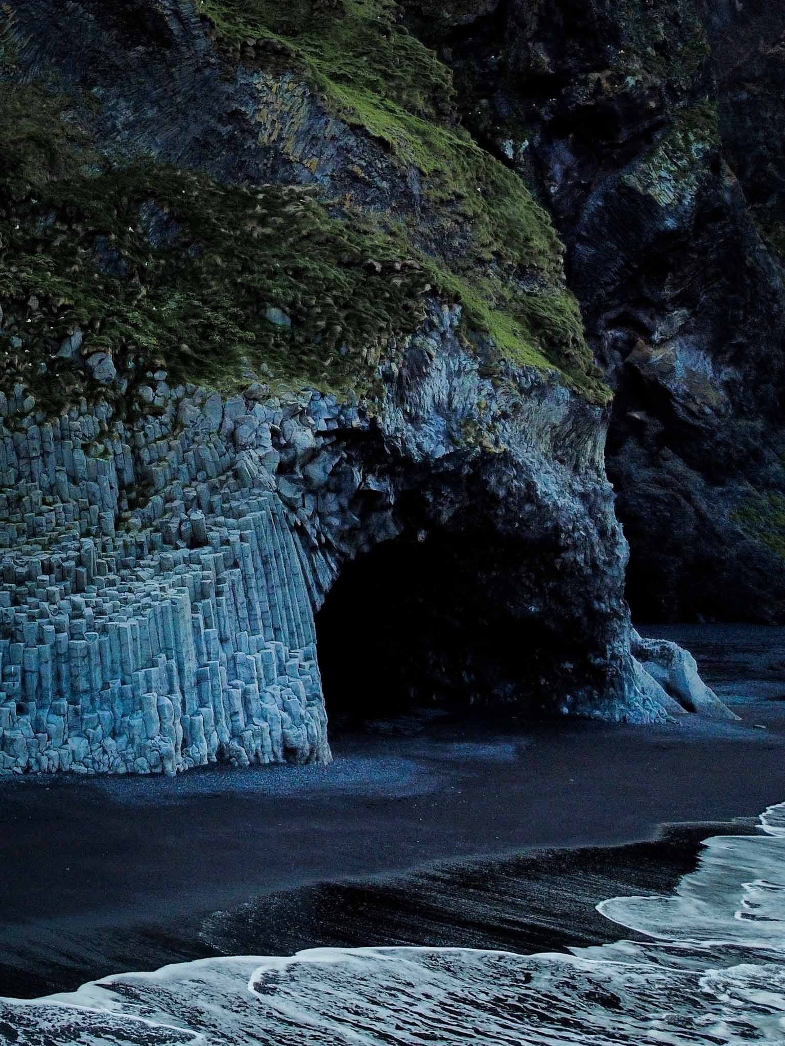 Basalt columns in Iceland - Reynisfjara cave