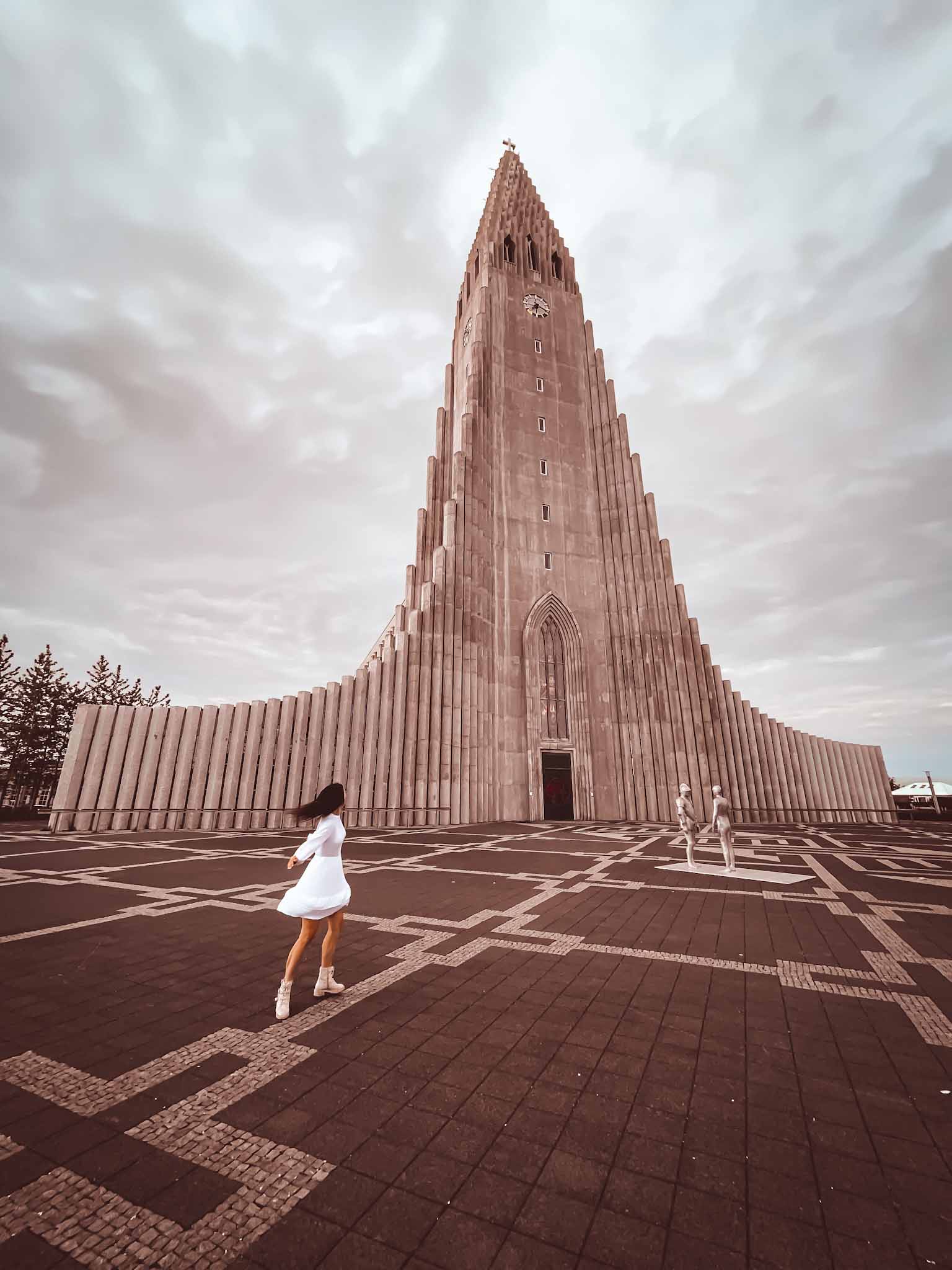Hallgrimskirkja - Churches in Iceland 