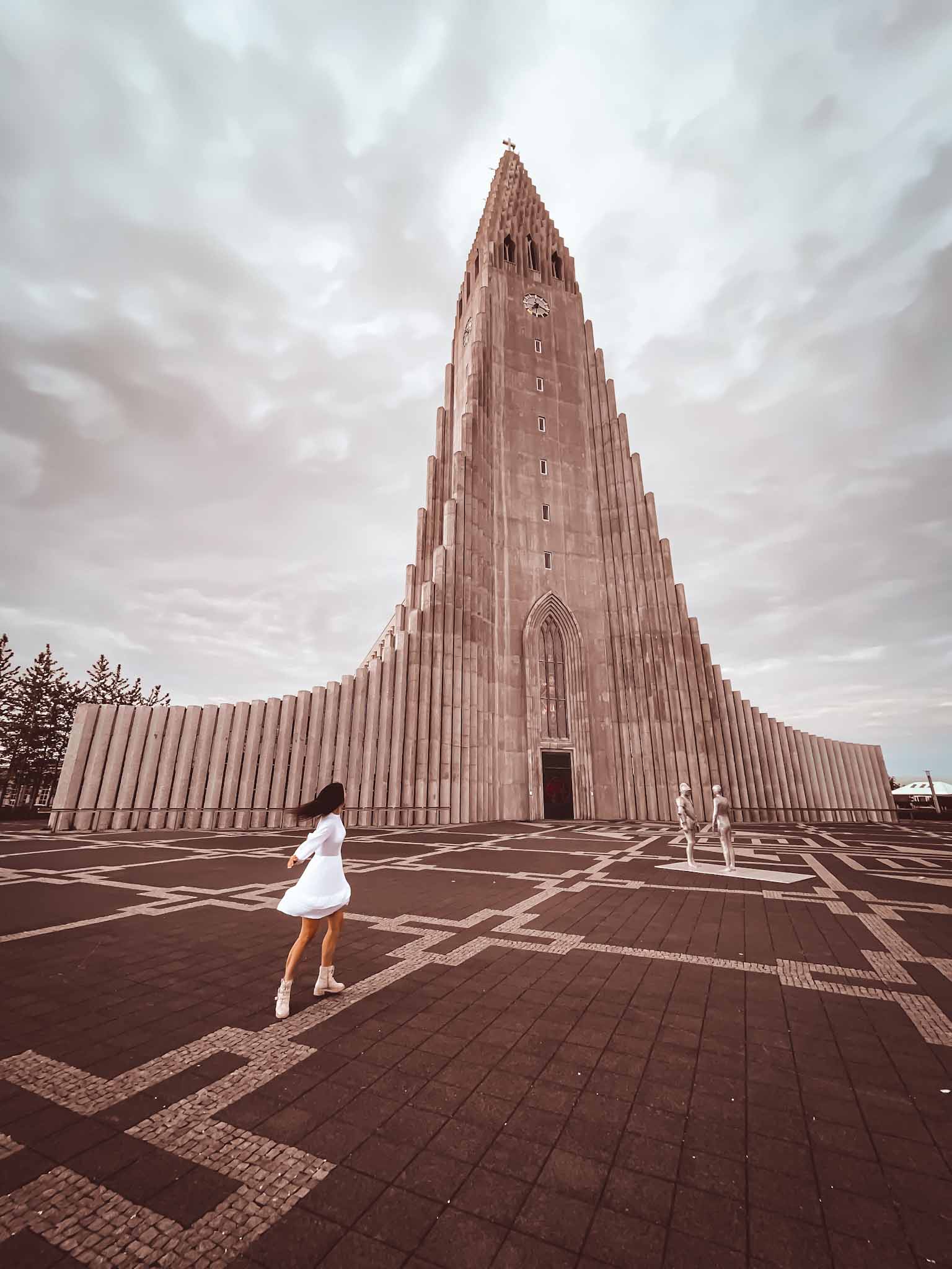 Hallgrimskirkja - Churches in Iceland