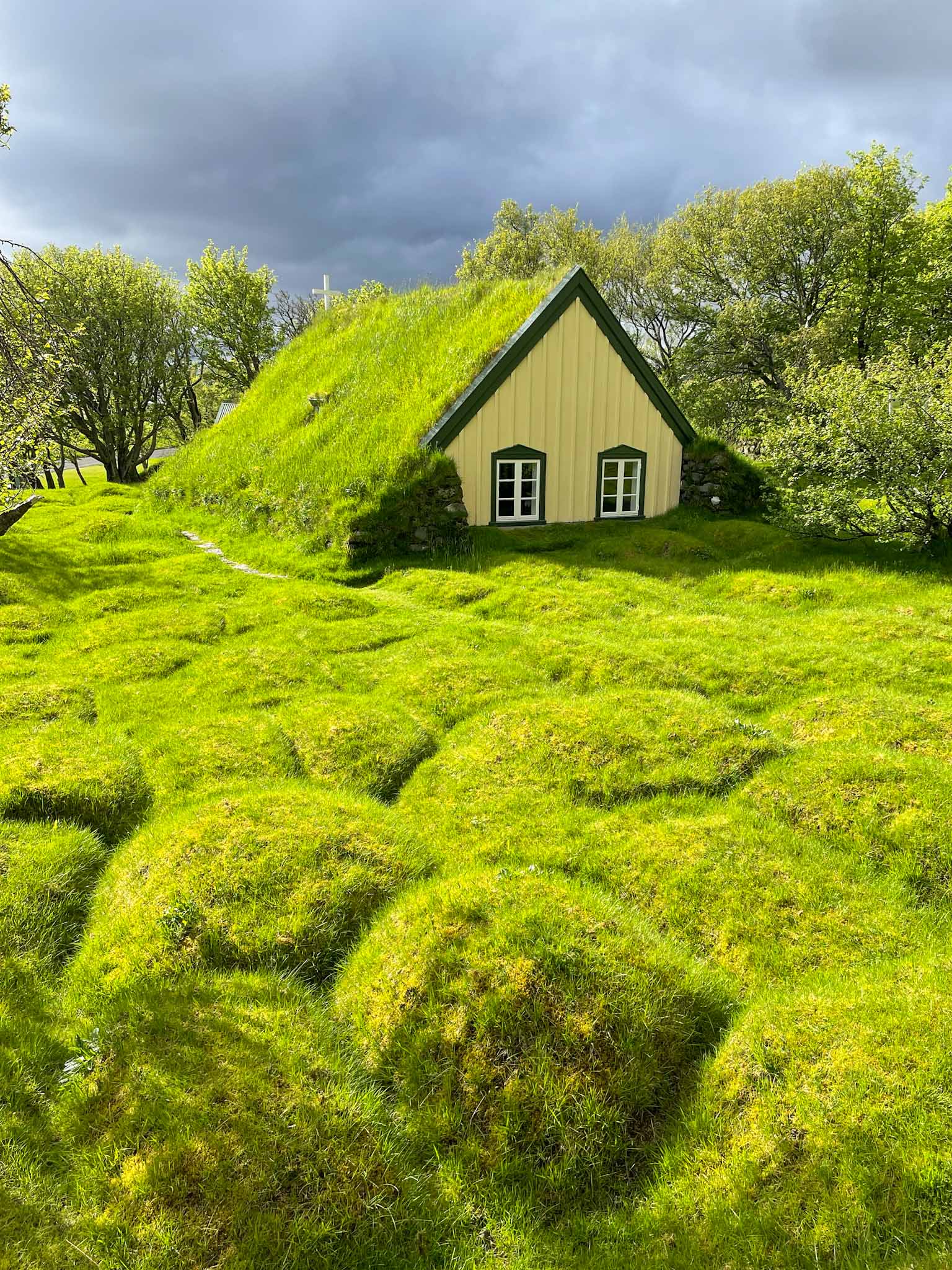 Hofskirkja - Churches in Iceland