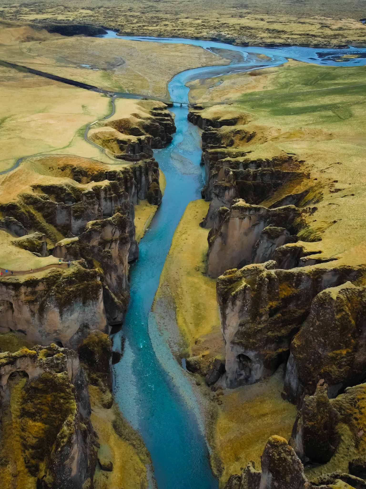 Fjadrargljufur - the famous river canyon in Iceland