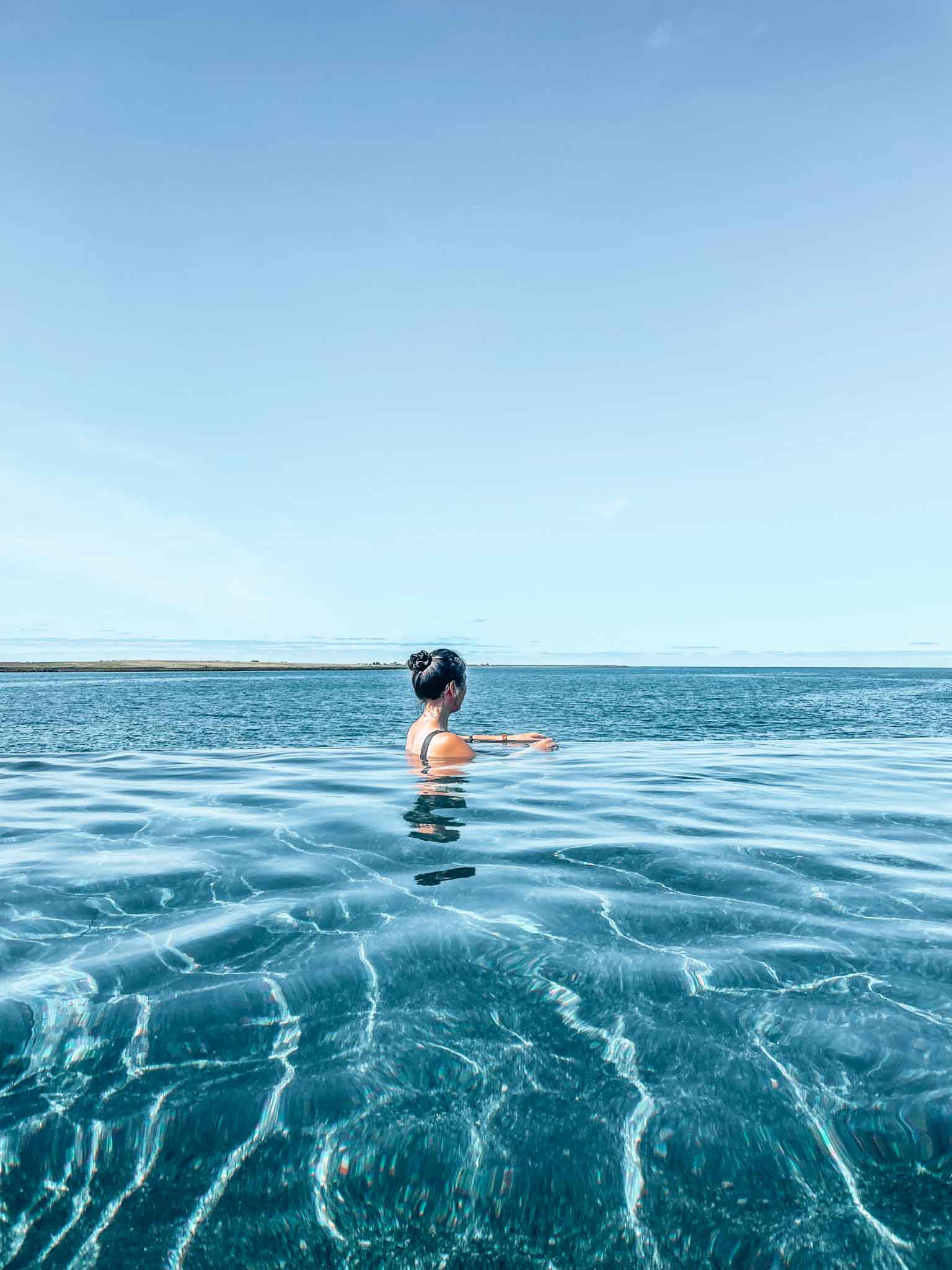 Instagram spots in Iceland - Sky Lagoon