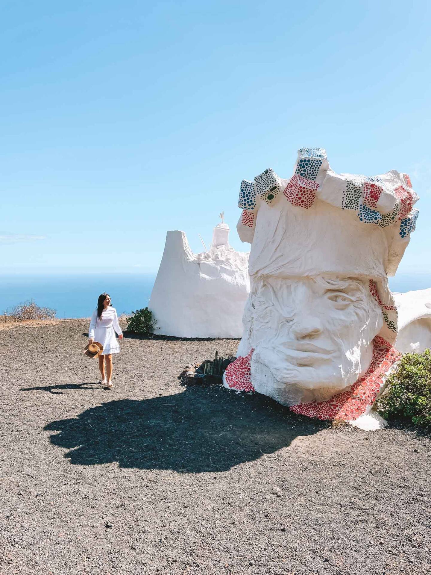 Best Instagram spots in El Hierro Canary Islands - Homenaje a La Bajada sculptures