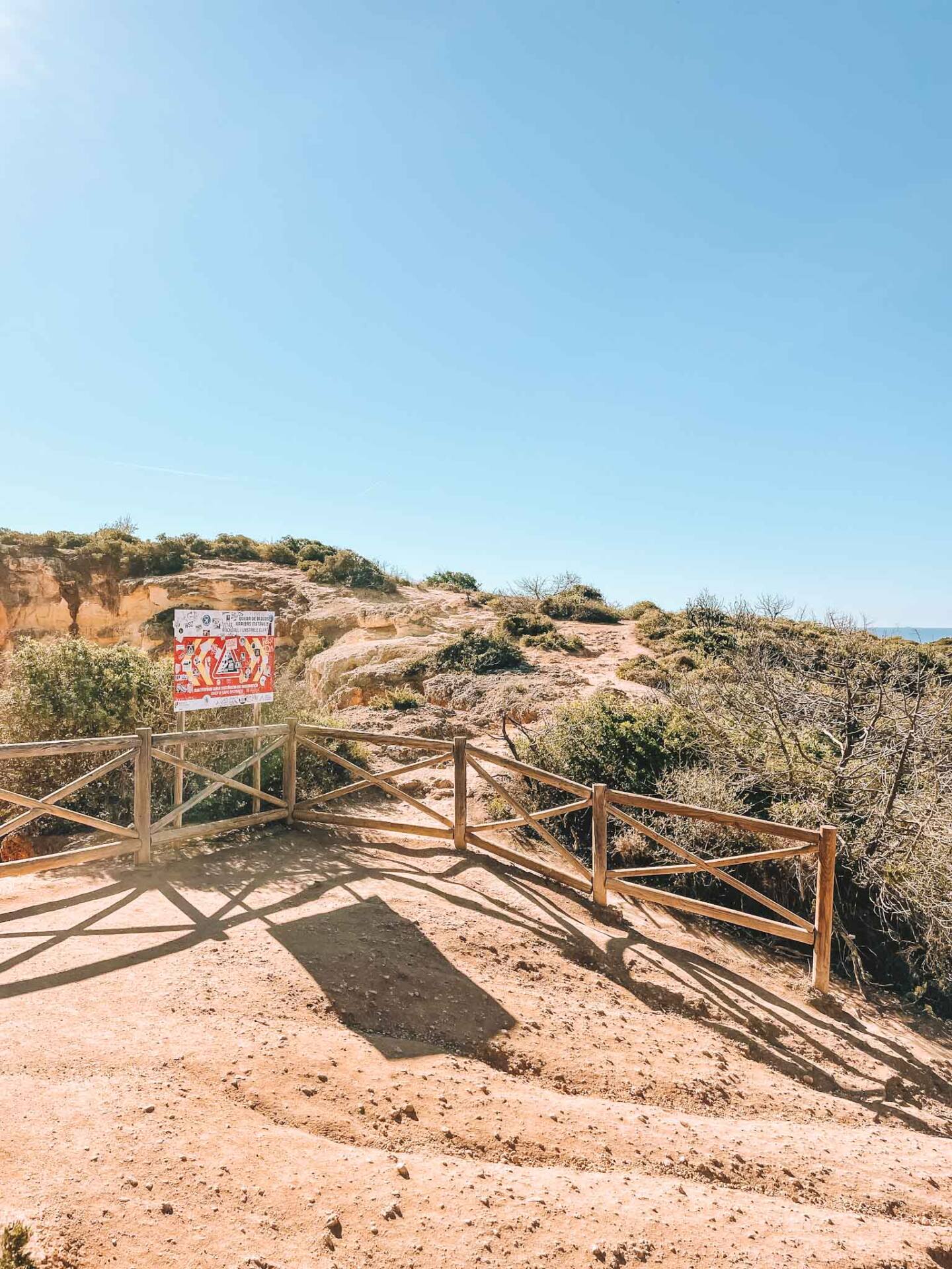 How to find the heart-shaped rock in Algarve