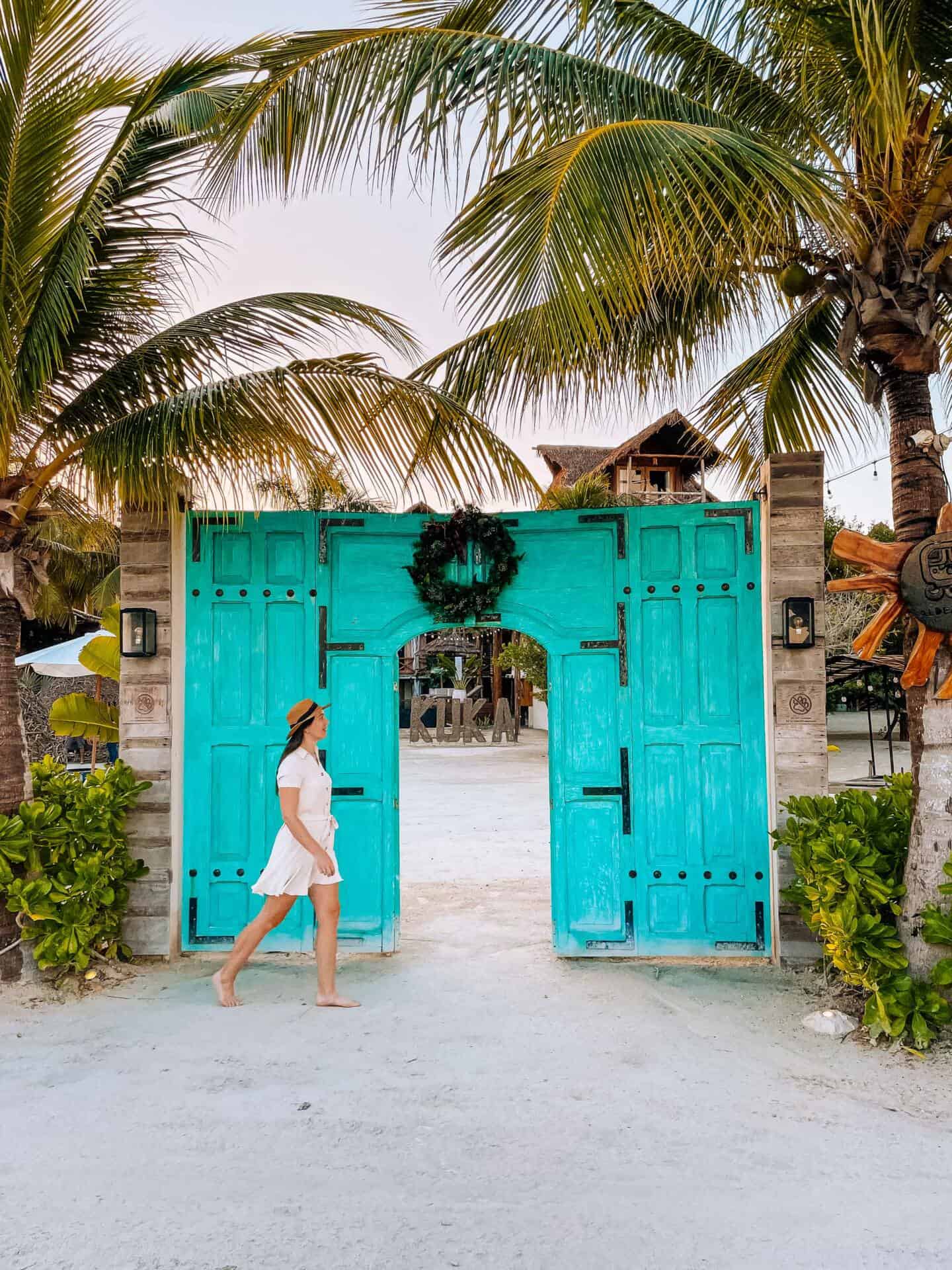 Best Instagram spots of the most beautiful places in Holbox island in Mexico