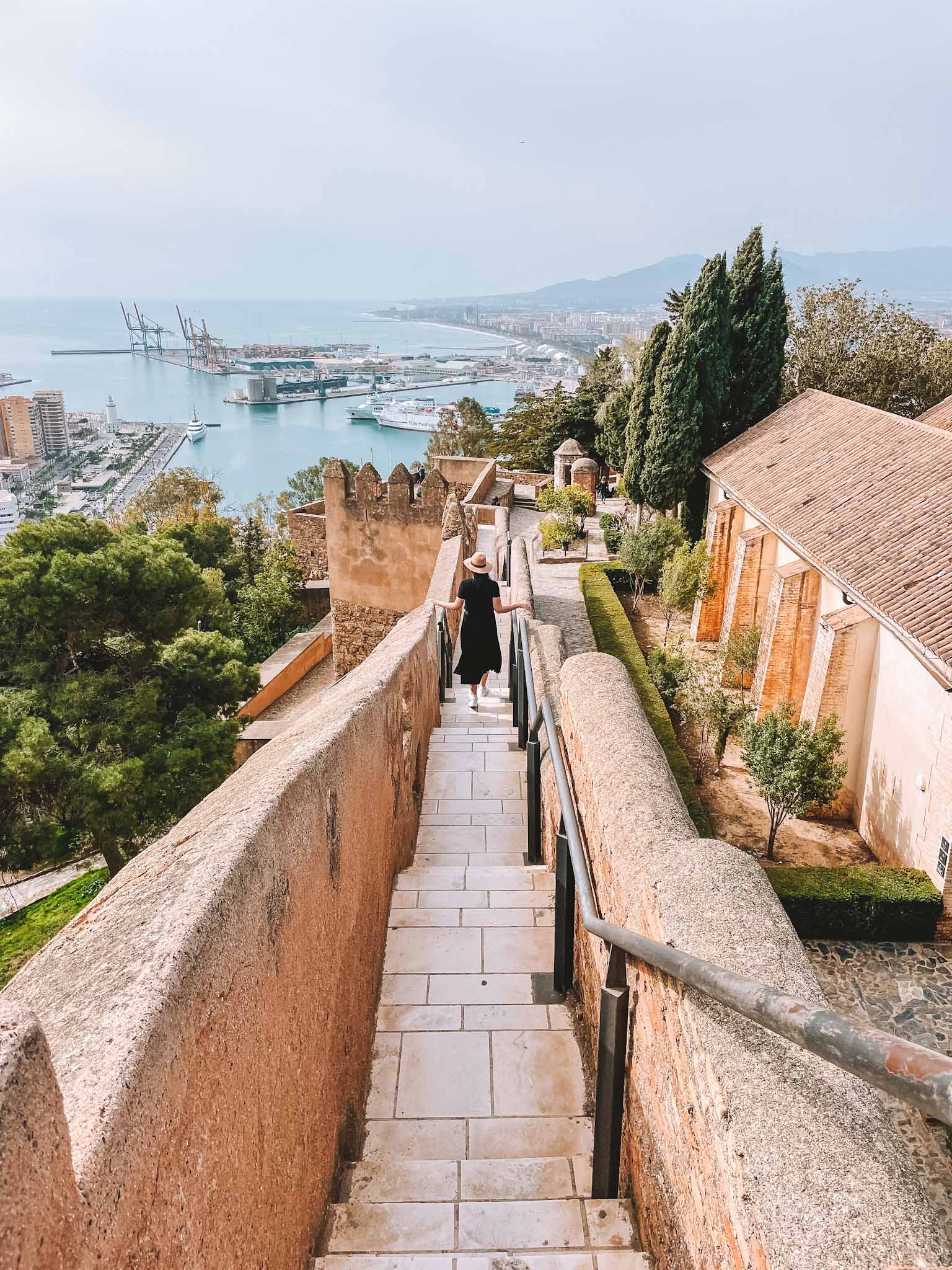 Best rooftops and cool places to see Malaga from above