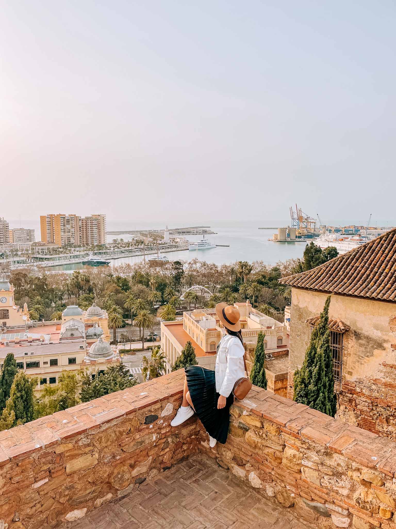 Best rooftops and cool places to see Malaga from above