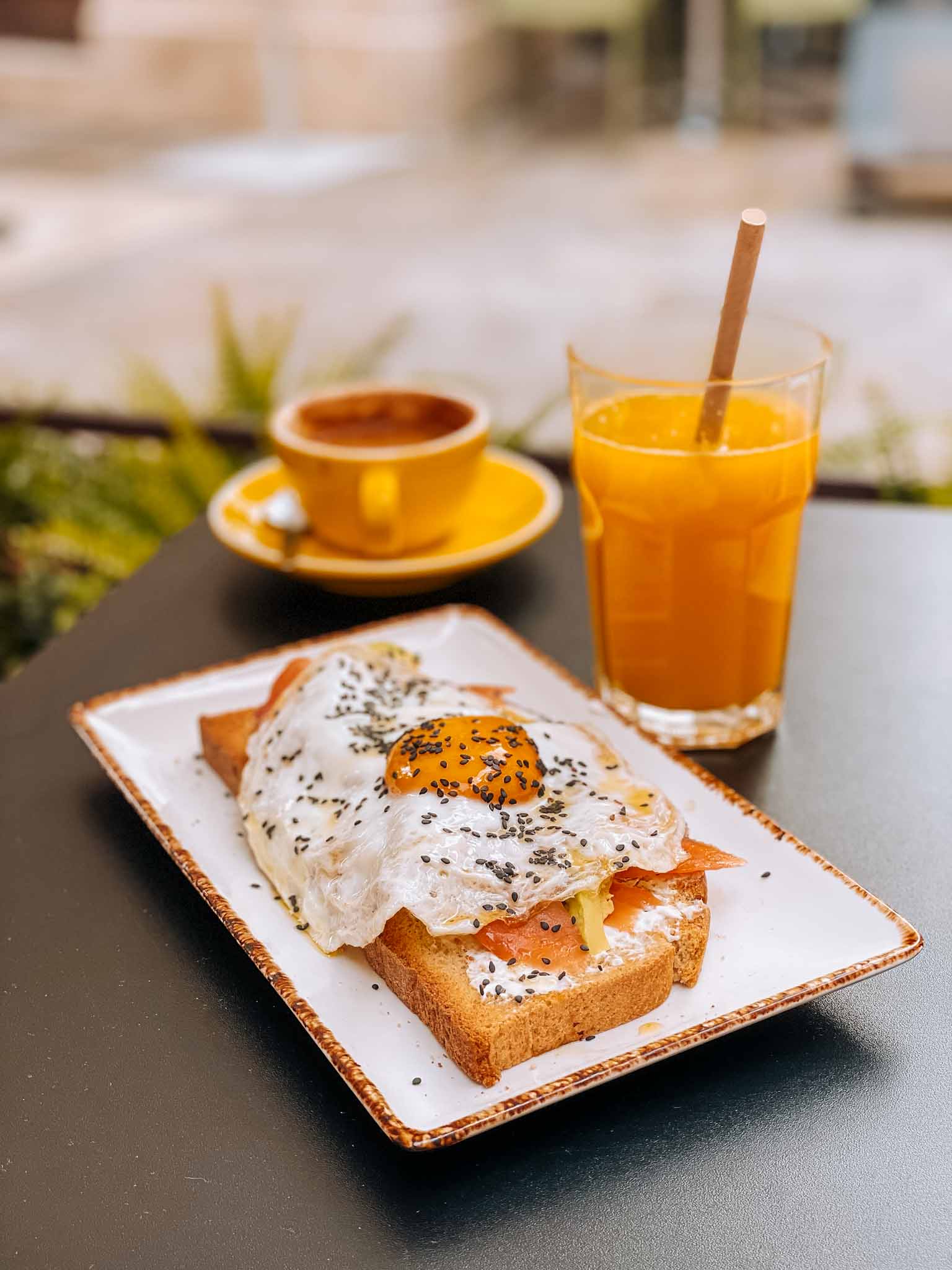 Breakfast, brunch and specialty coffee cafes and restaurants in Malaga, Spain