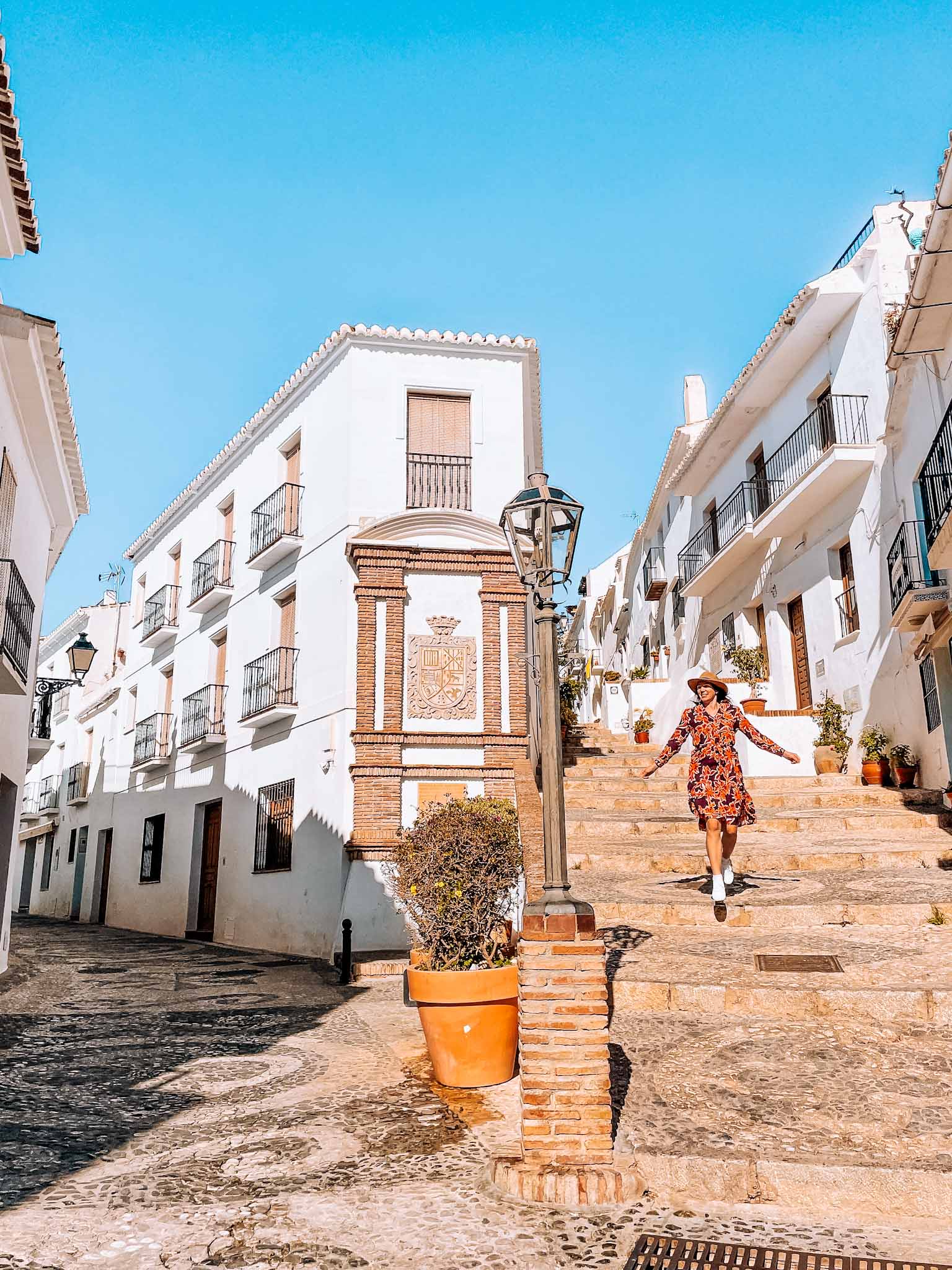 Best Instagram spots of the most beautiful places in Frigiliana village, Spain