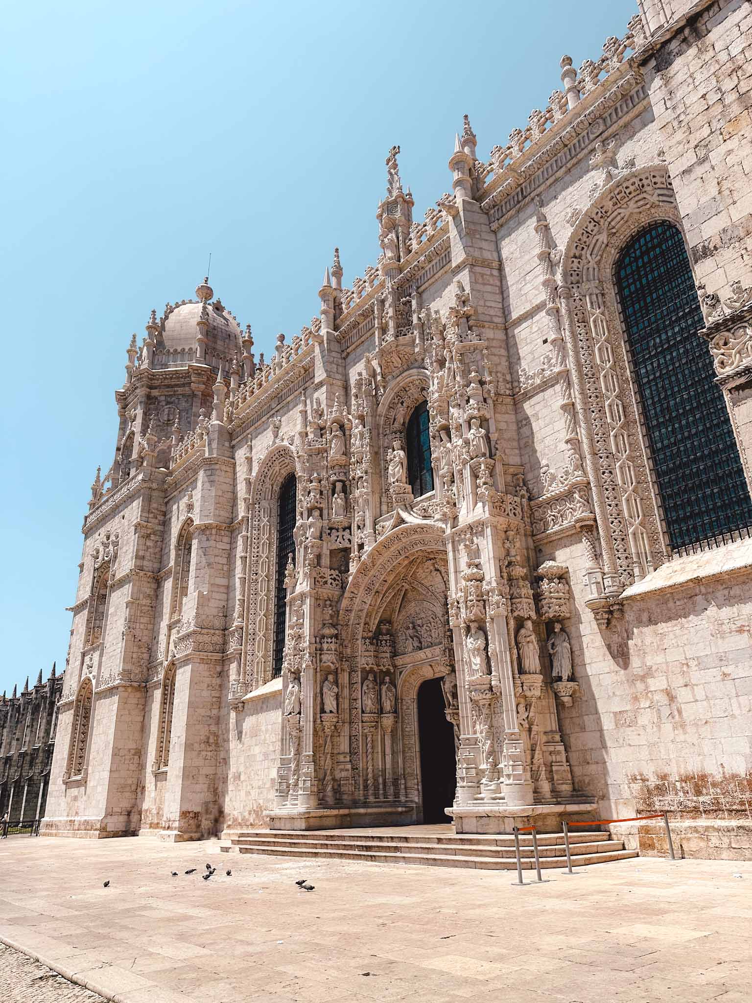 Most beautiful places in Lisbon - Jerónimos Monastery