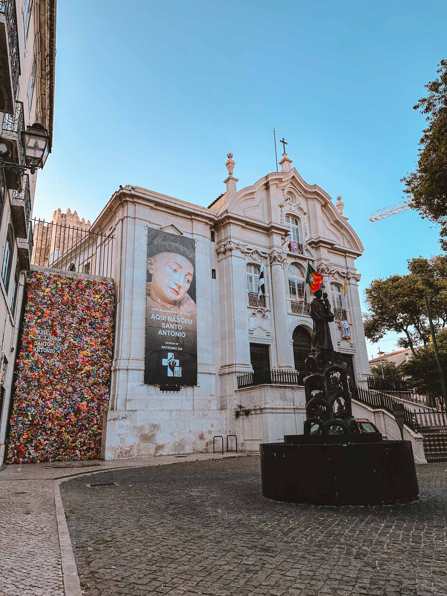Best Instagram photo spots in Lisbon, Portugal - Flowerwall at the Museum of Saint Anthony
