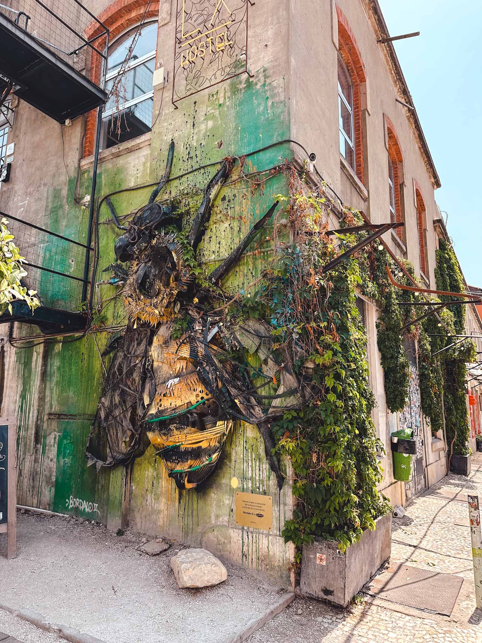 Best Instagram photo spots in Lisbon, Portugal - Street Art by Bordalo II - Bumblebee