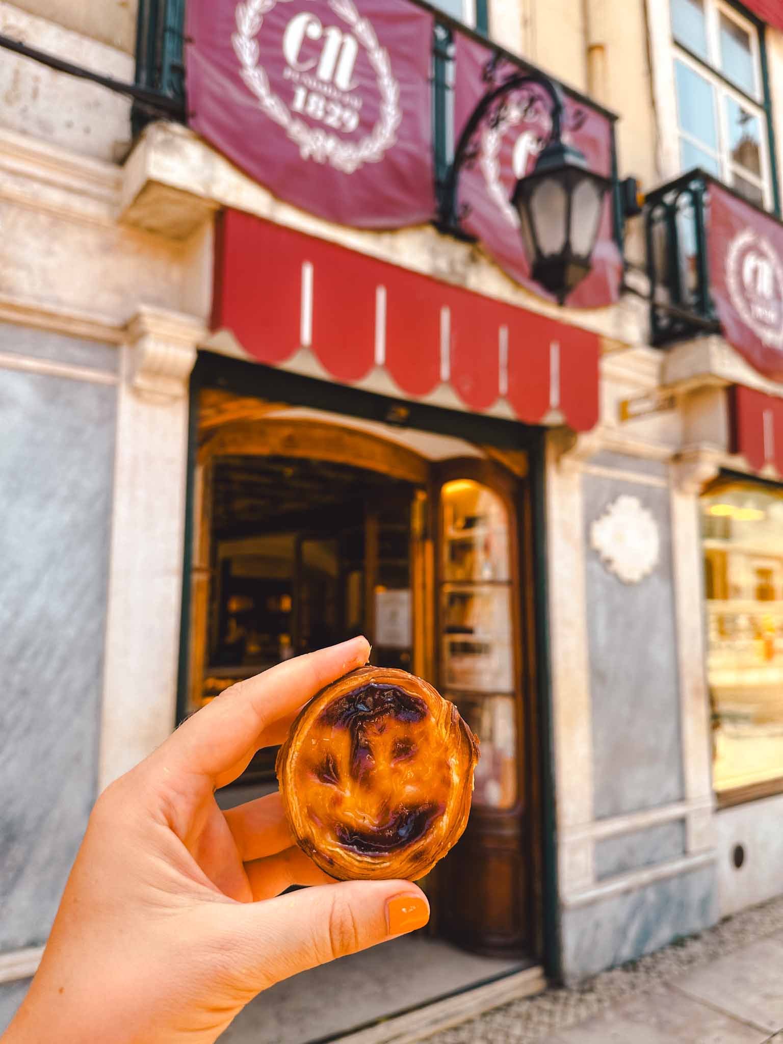 Best pastel de nata in Lisbon - Confeitaria Nacional