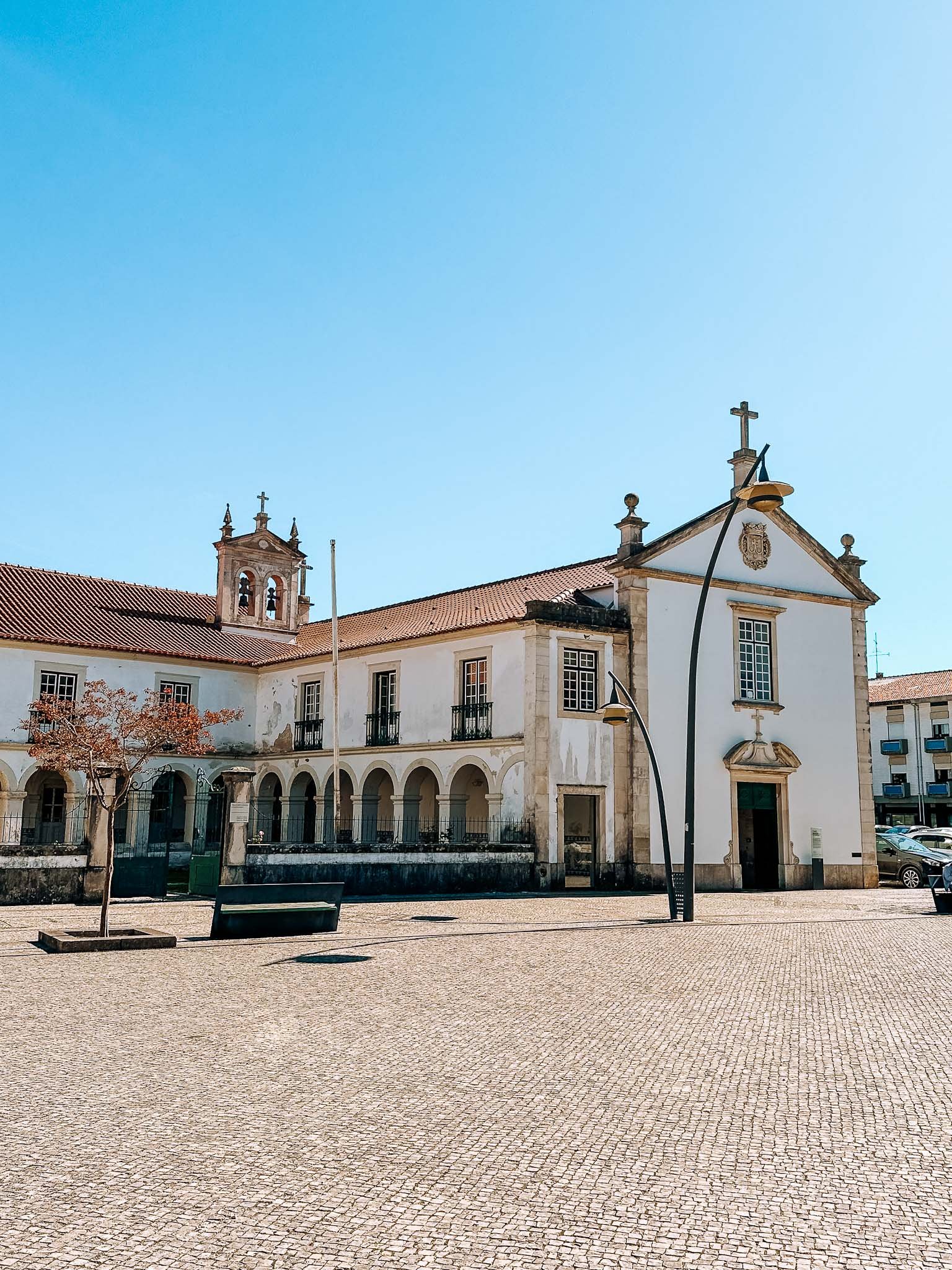 Best things to do in Aveiro, Portugal - Carmelita de Aveiro church