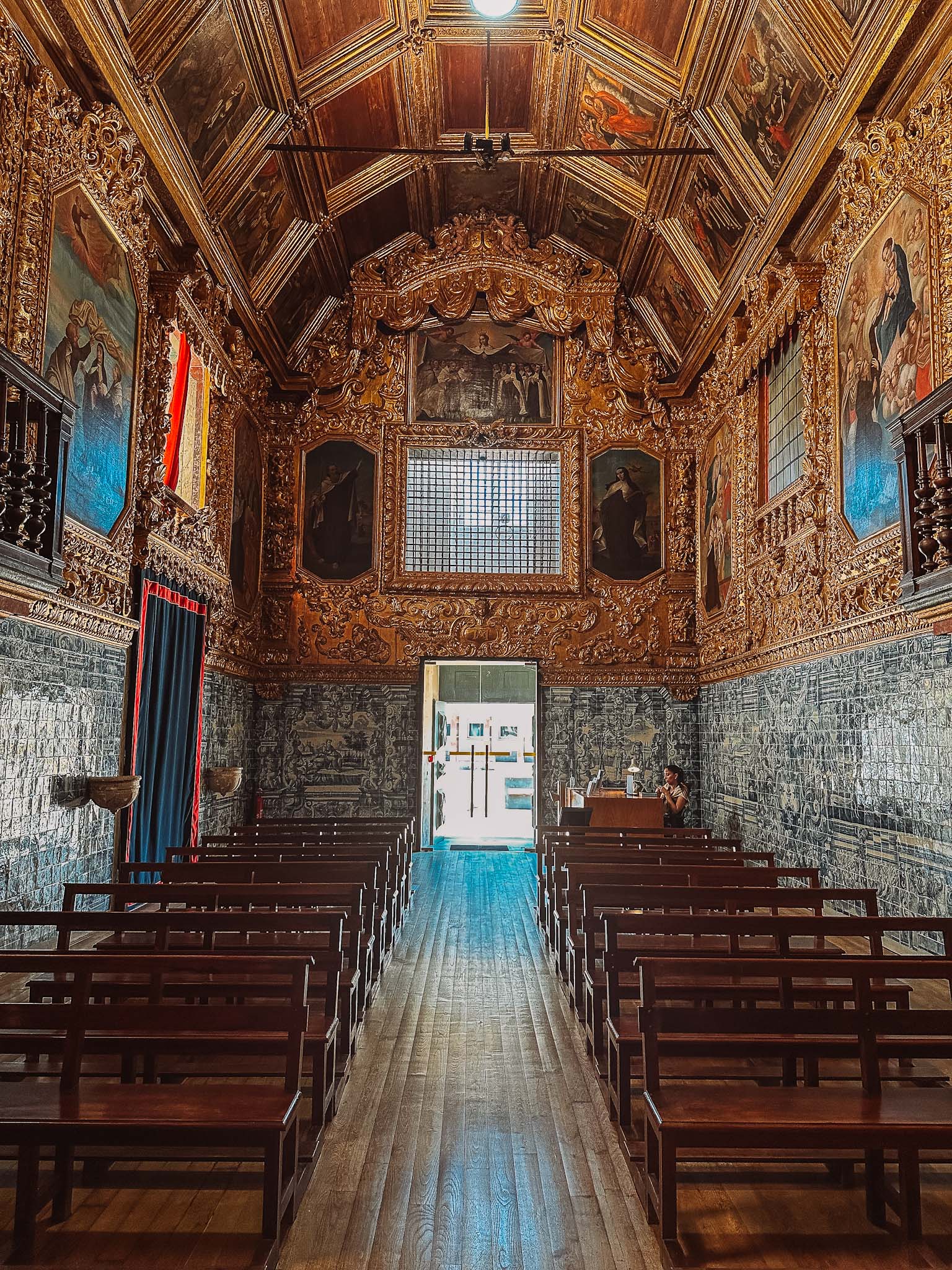 Best things to do in Aveiro, Portugal - Carmelita de Aveiro church