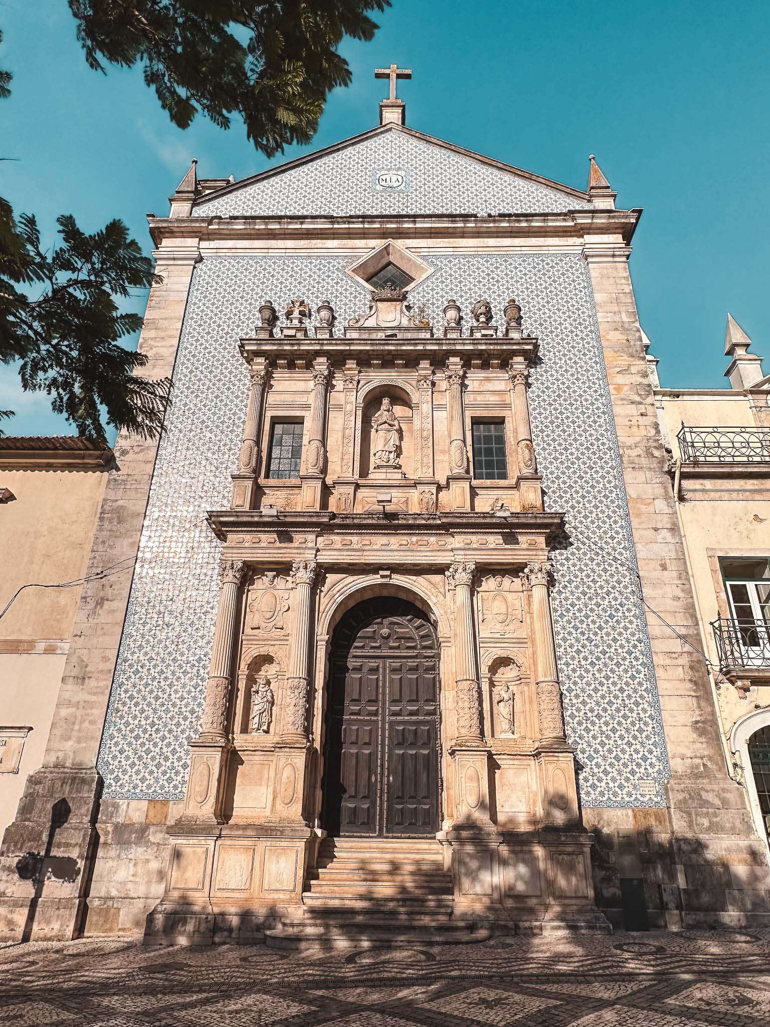 Best things to do in Aveiro, Portugal - Igreja da Misericórdia de Aveiro church