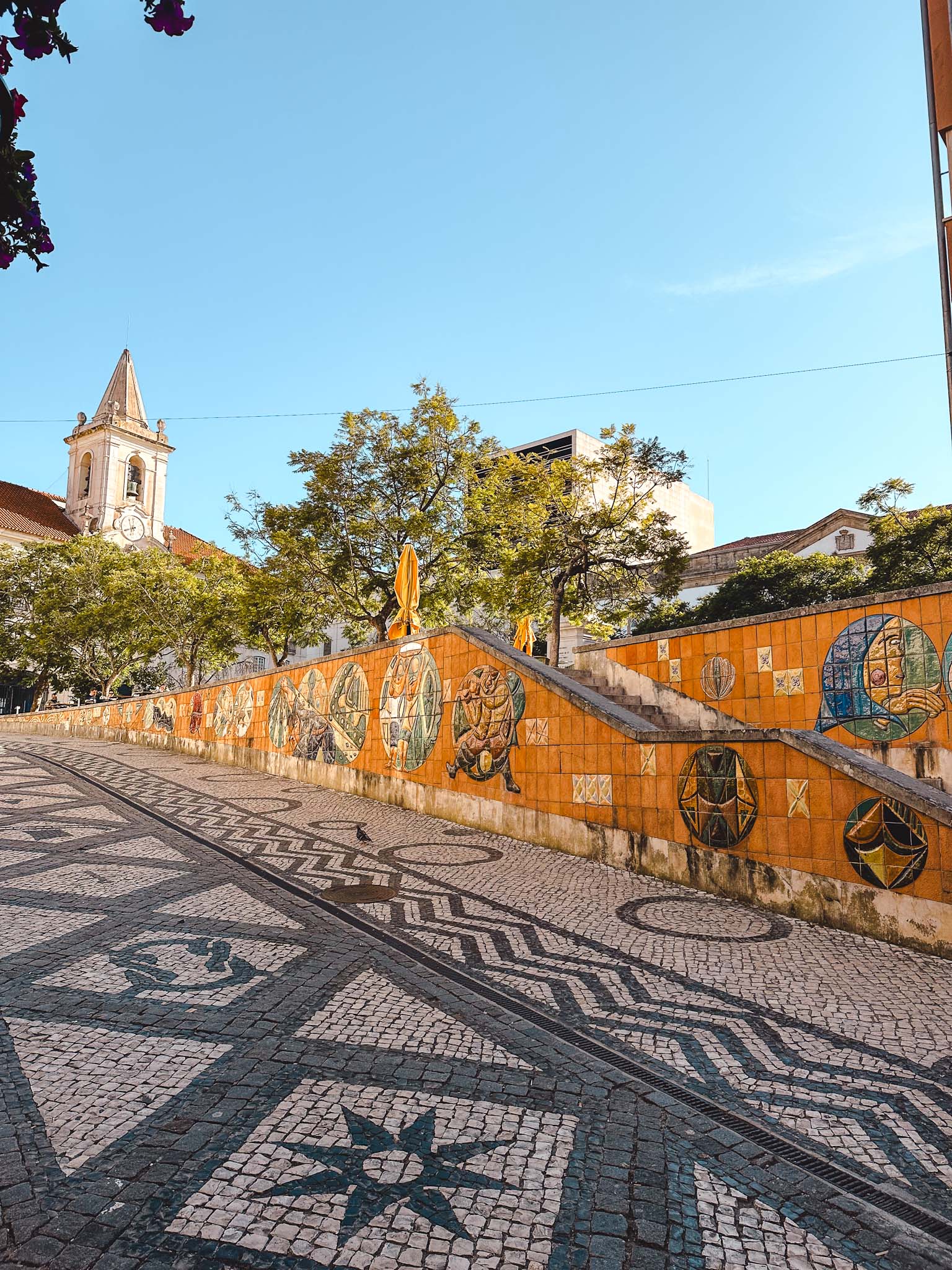 Best things to do in Aveiro, Portugal - explore the traditional tiles in Aveiro streets