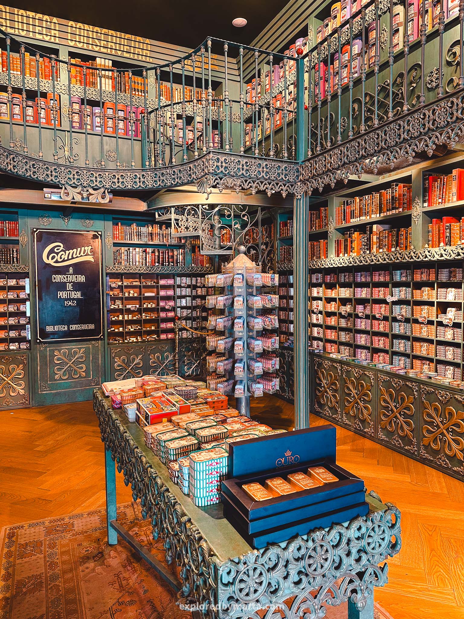 Óbidos, Portugal things to do-Comur - the unique library of canned fish