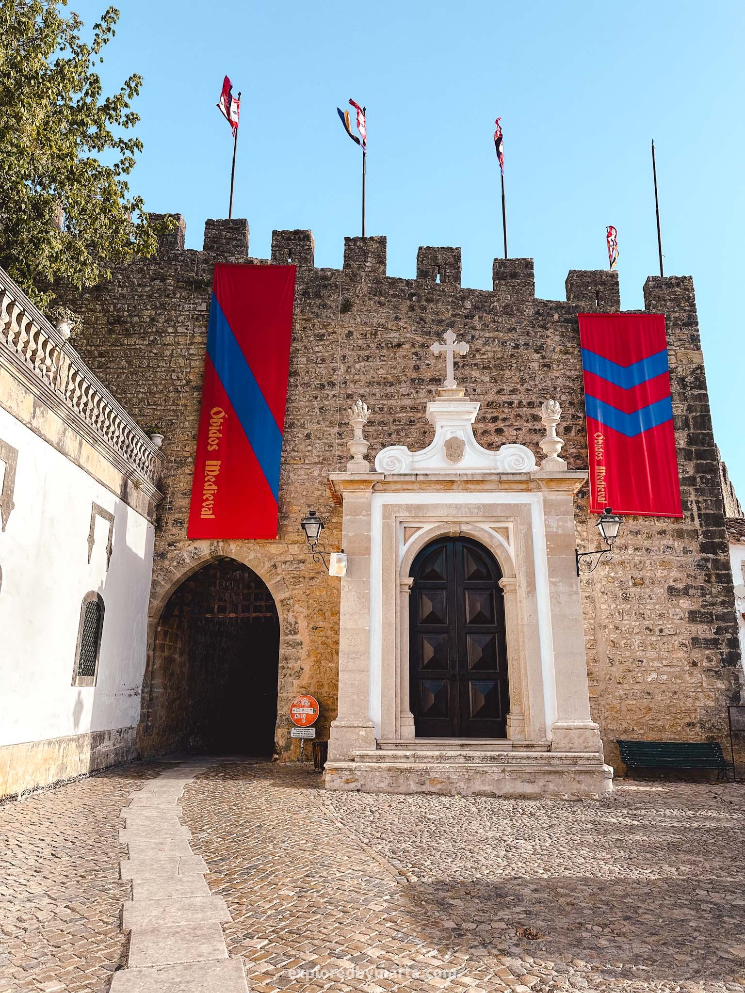 Óbidos, Portugal things to do-Porta da Vila