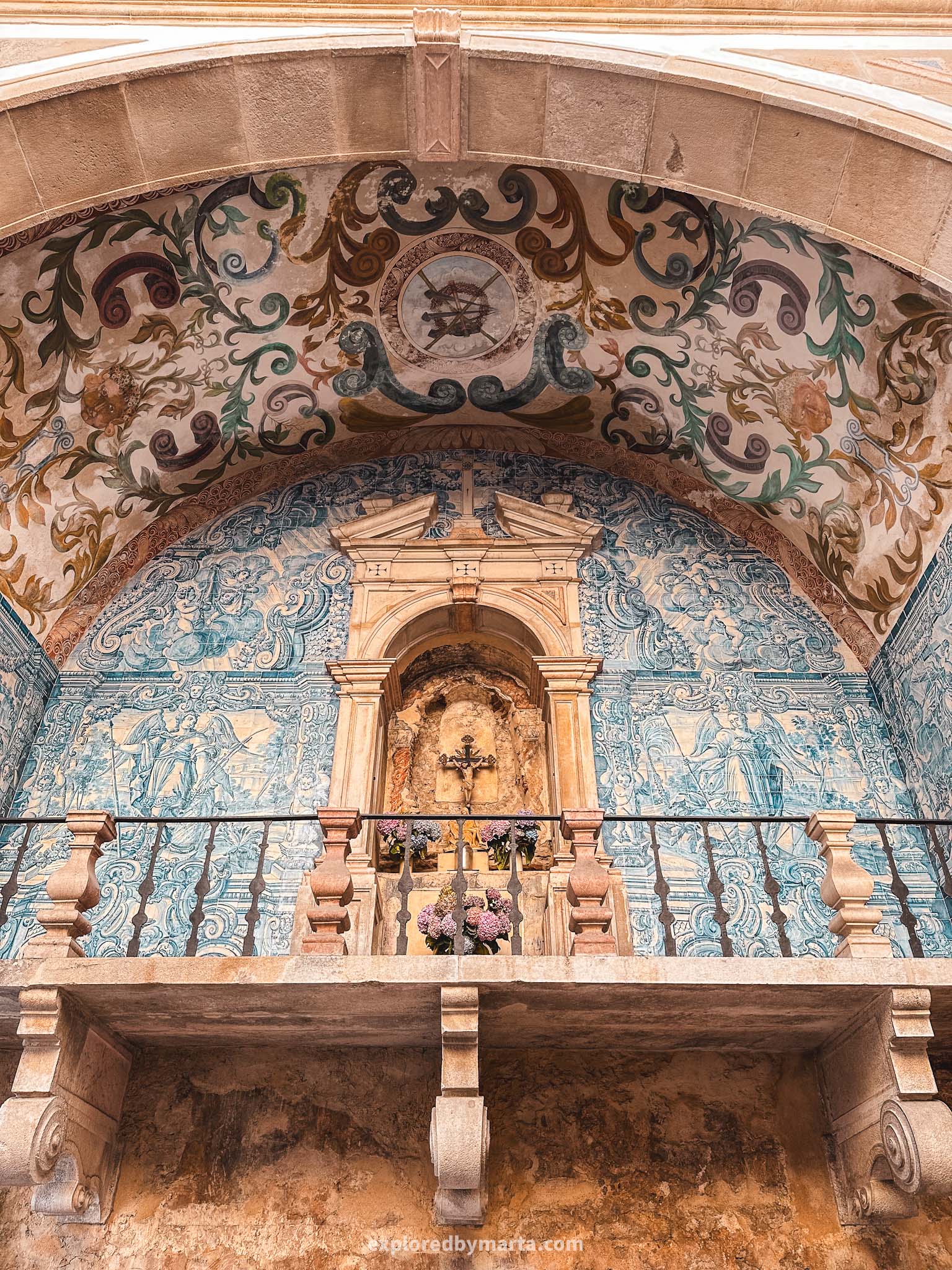 Óbidos, Portugal things to do-Porta da Vila