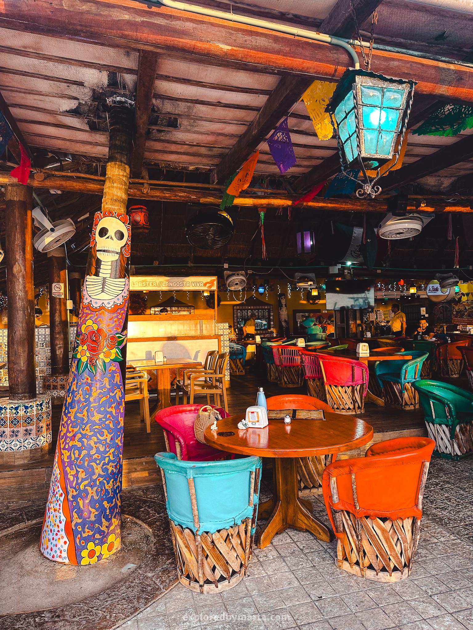 Best tacos in Cancun, Mexico-La Parrilla Plaza La Isla
