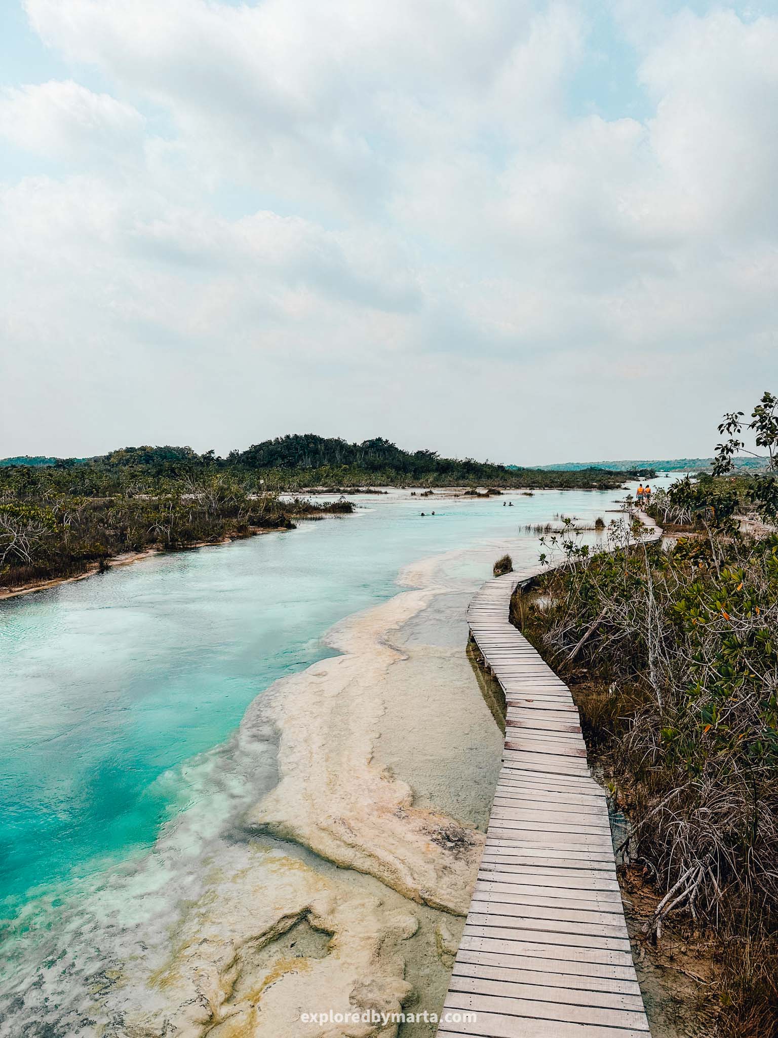 Bacalar, Mexico-best things to do in Bacalar - floating down the stream at Los Rapidos