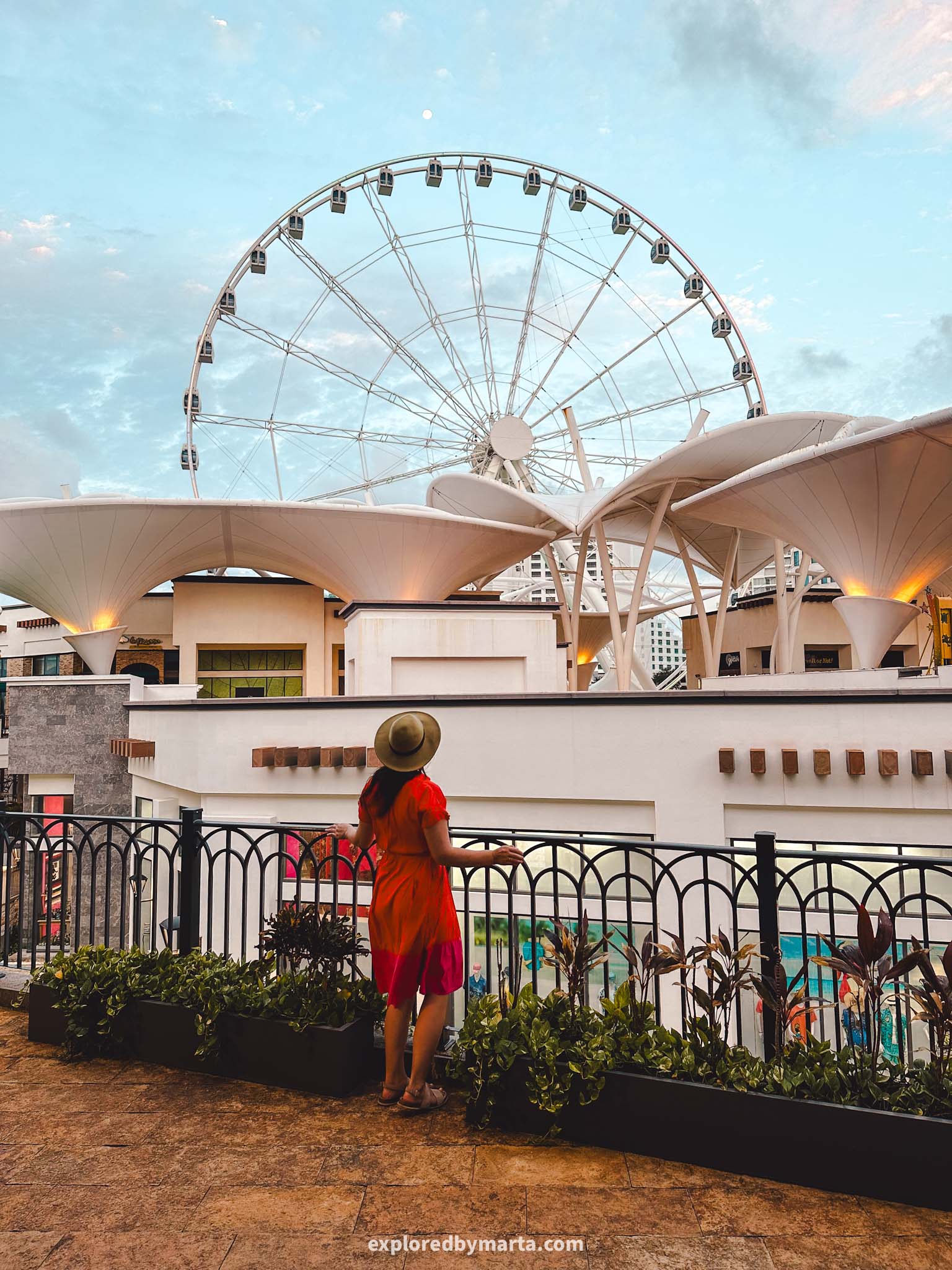 Cancun, Mexico - Ferris Wheel Cancun