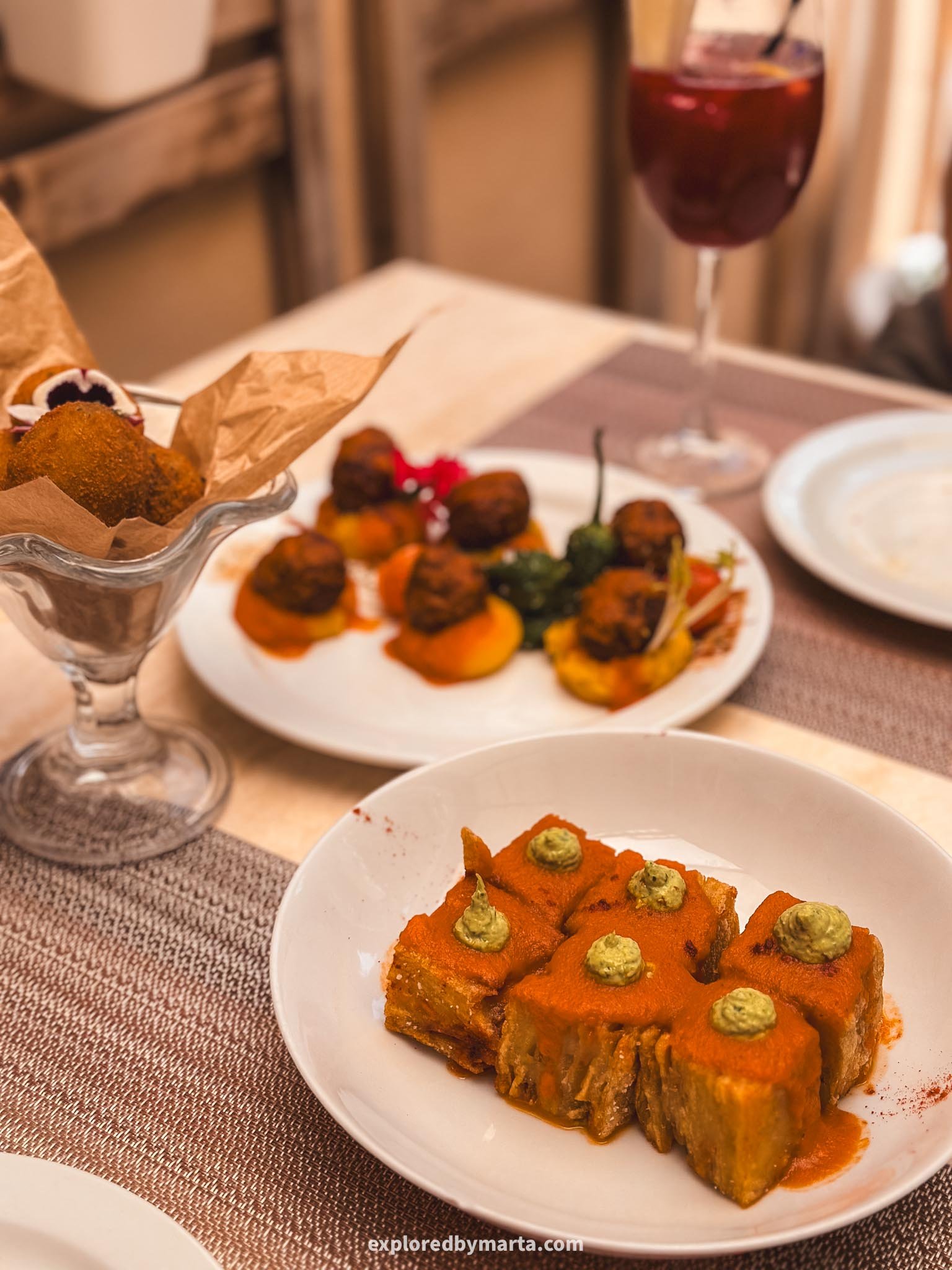 Alcudia Old Town, Mallorca, Spain-tapas restaurants in Alcúdia