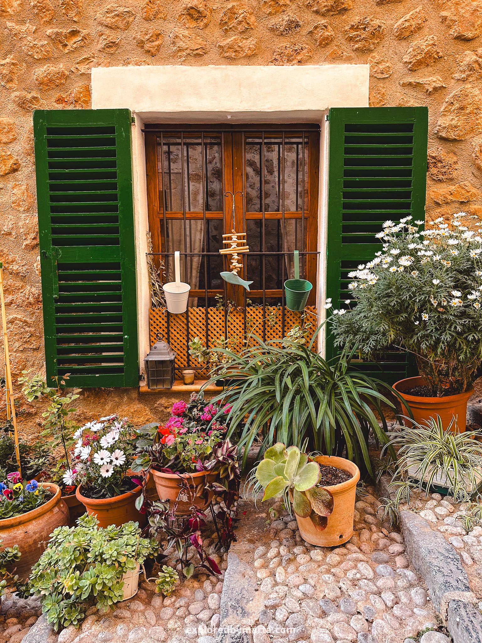 Fornalutx, Mallorca, Spain-Carrer Metge Mayol