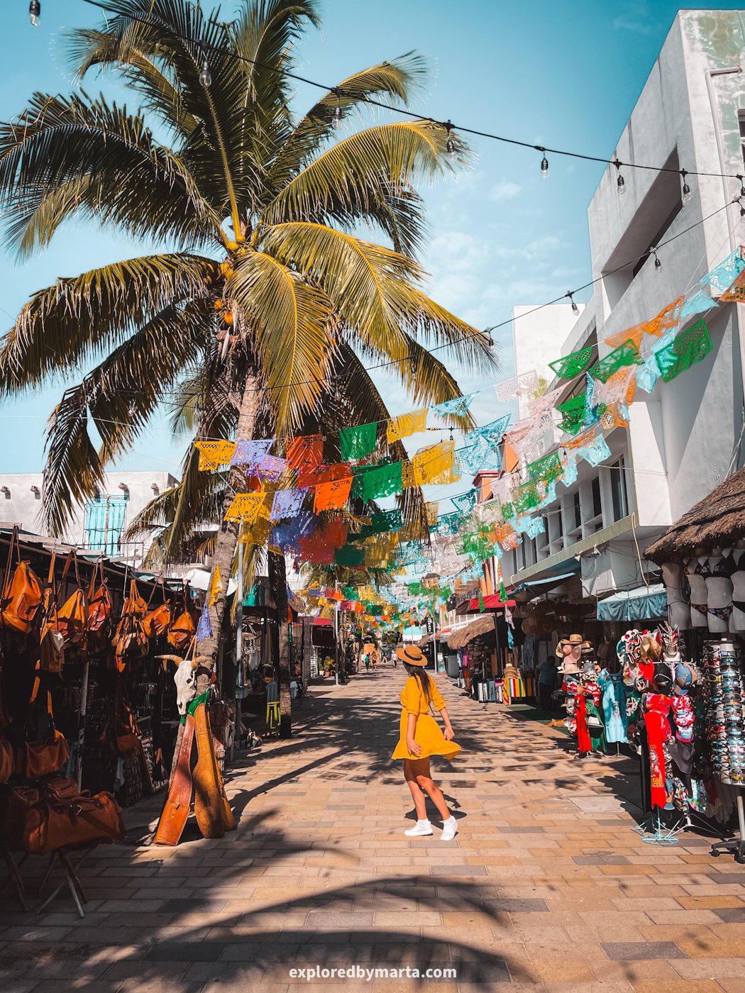 Playa del Carmen, Mexico-the vibrant Quinta Avenida in Playa del Carmen