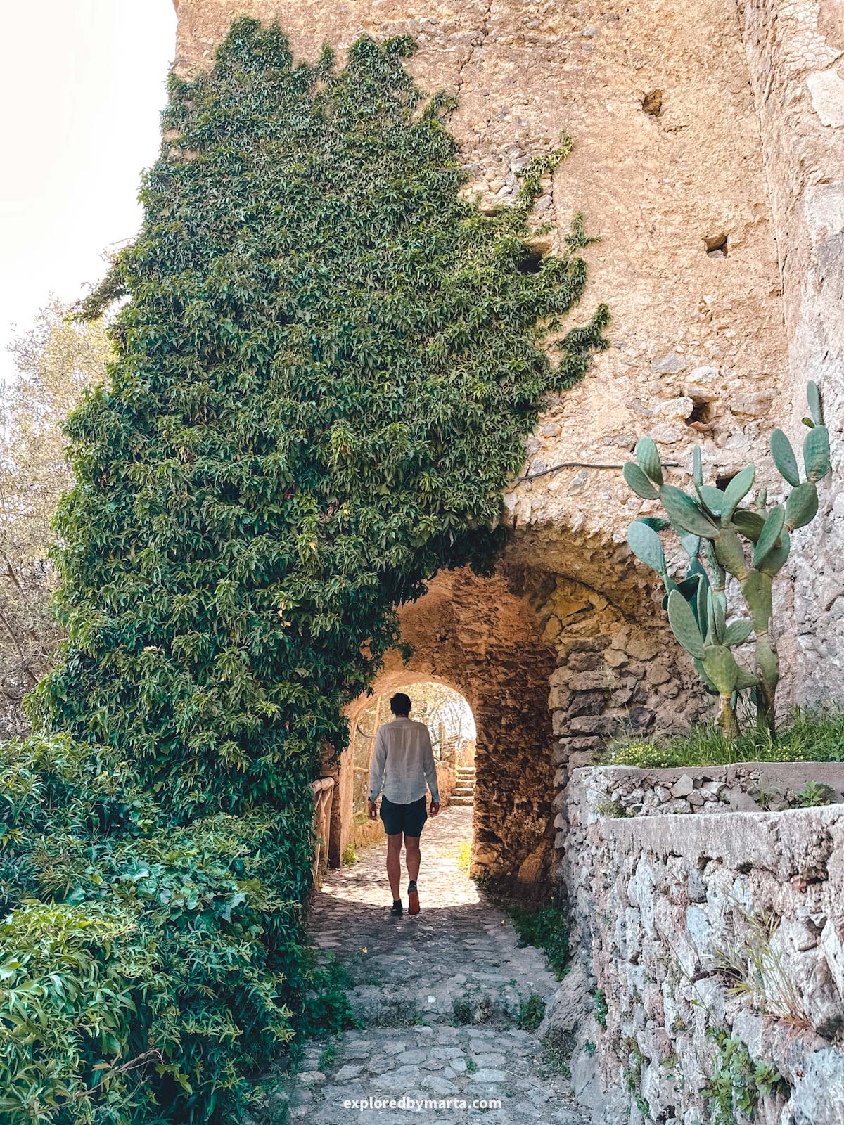 Amalfi Coast, Italy-hike to Convento di San Domenico in Praiano