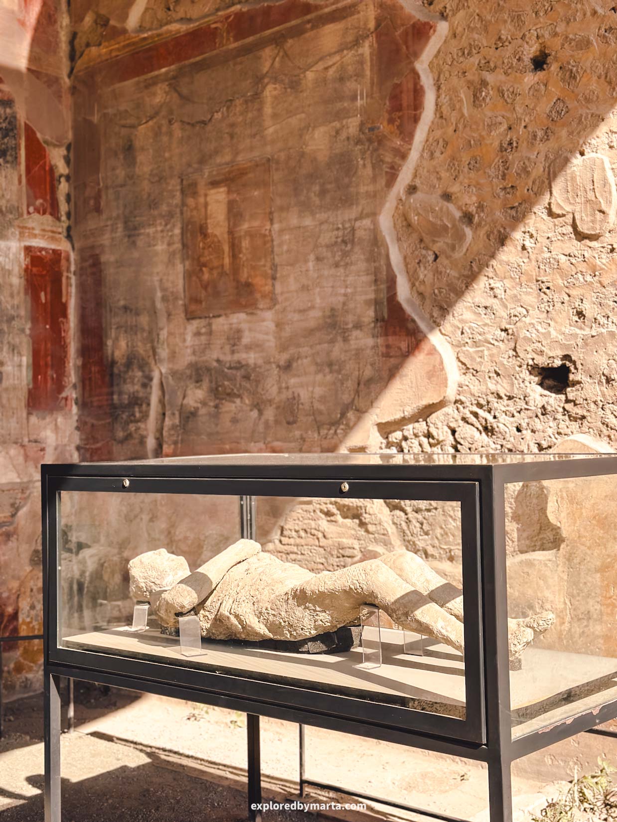 Pompeii archaeological site in Italy which was buried under volcanic ash after Mount Vesusius erupted in 79 AD