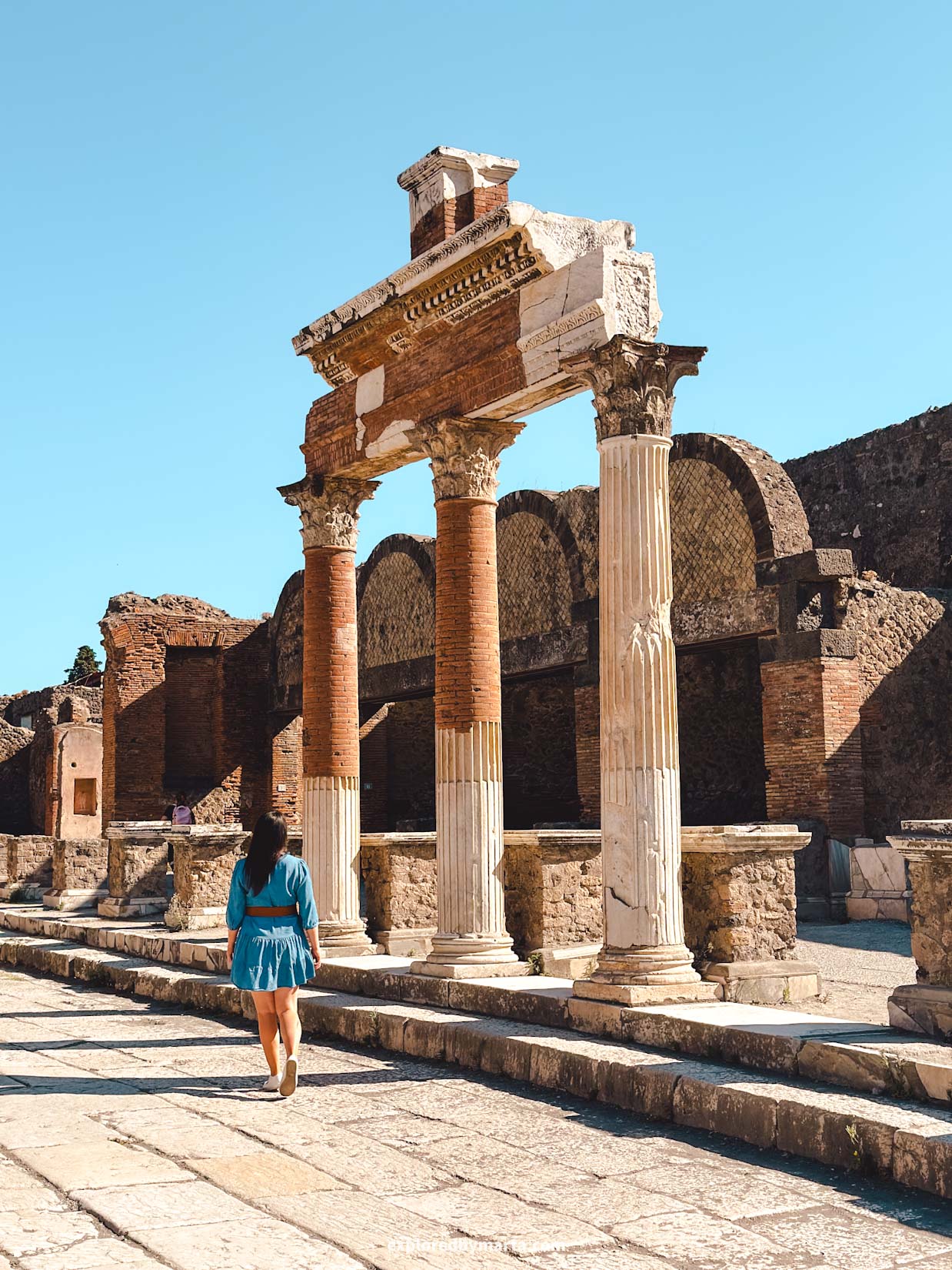 Pompeii archaeological site in Italy which was buried under volcanic ash after Mount Vesusius erupted in 79 AD