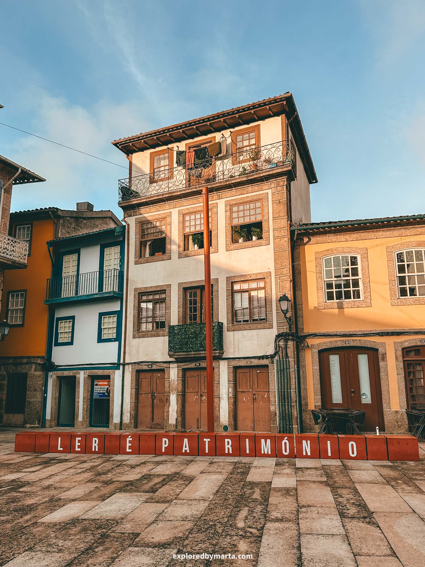 Guimaraes, Portugal-Largo de Donães