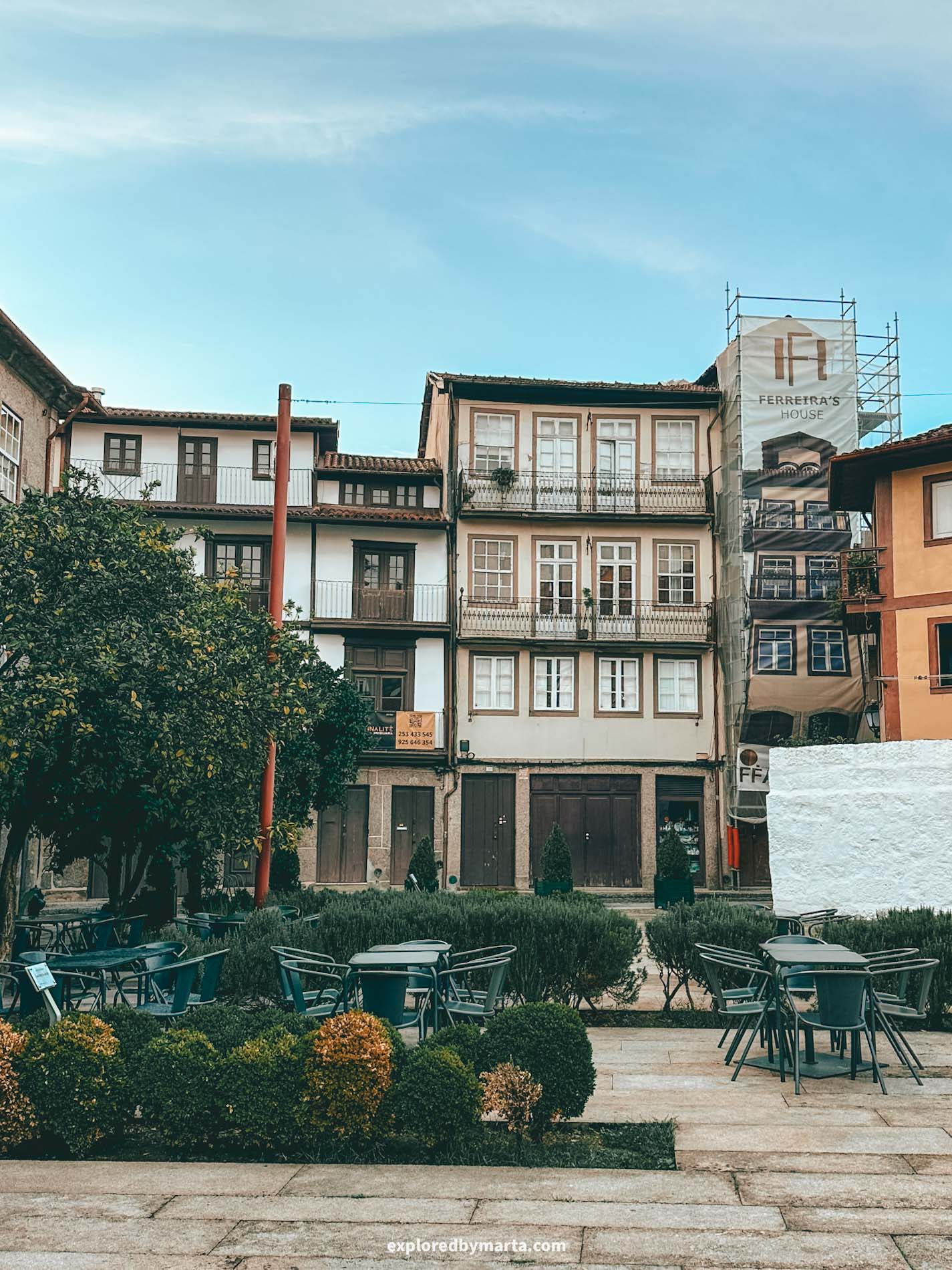 Guimaraes, Portugal-Largo de Donães