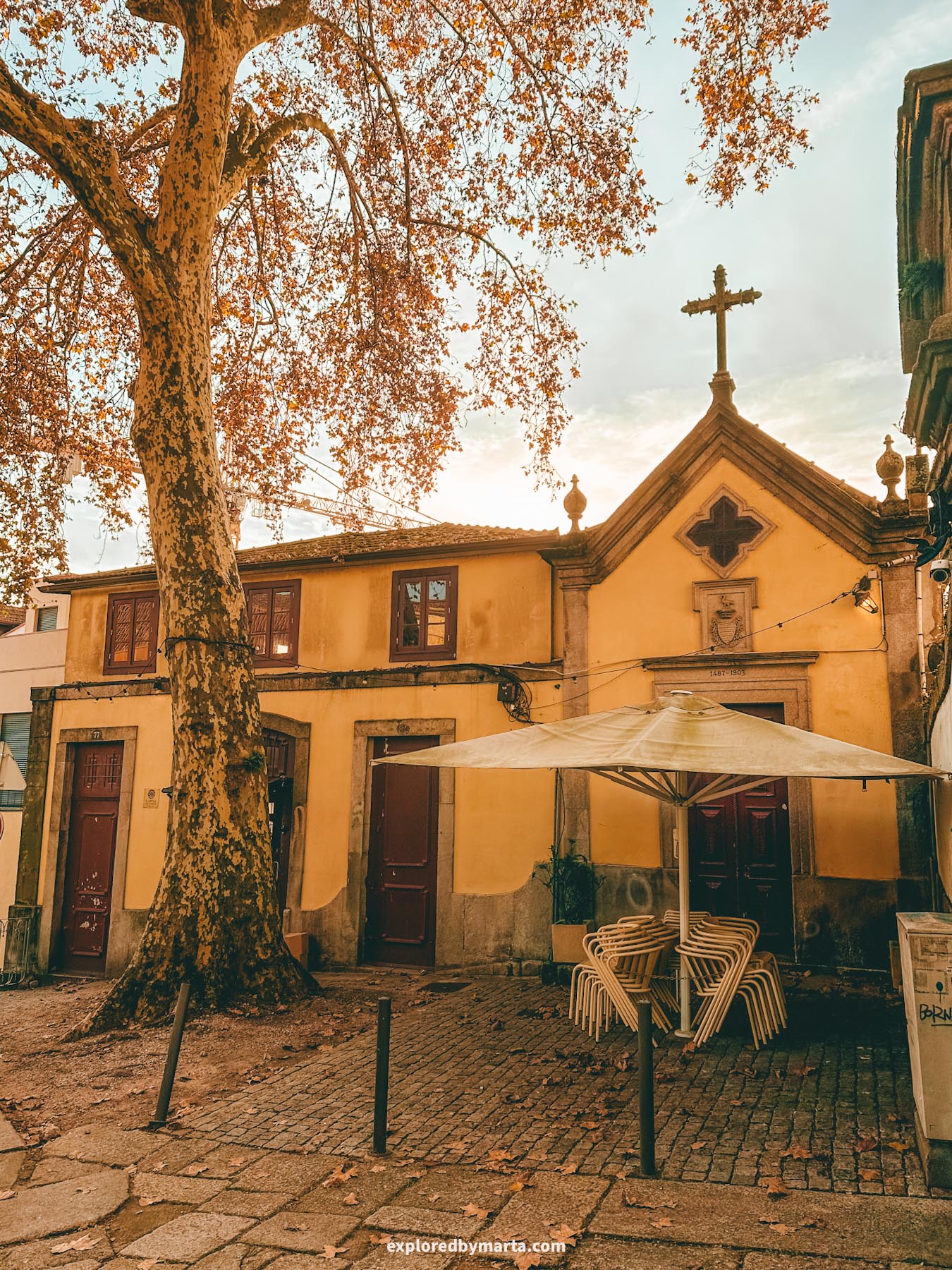 Capela Incomum wine and tapas bar in Porto, Portugal