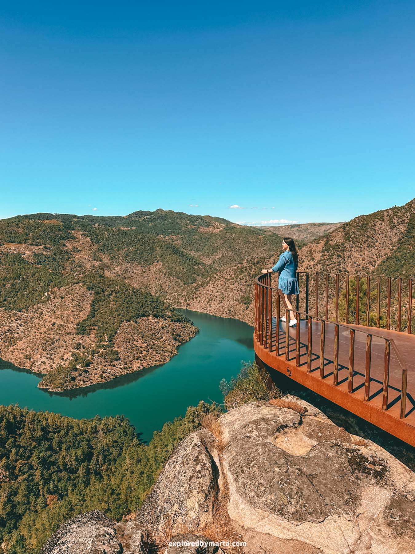 Miradouro Olhos do Tua in Castanheiro, Portugal
