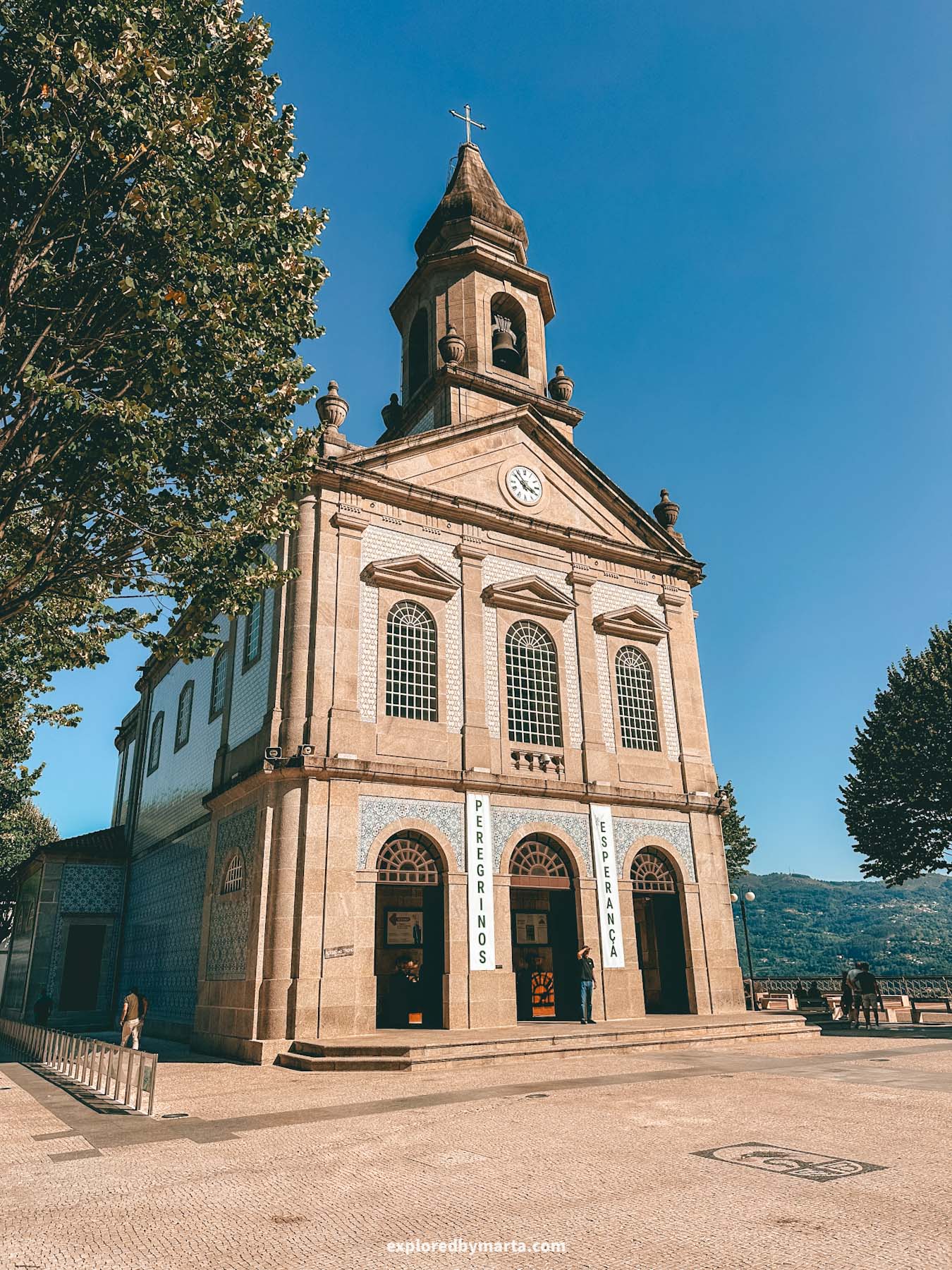 Portugal-Santuário de São Bento da Porta Aberta
