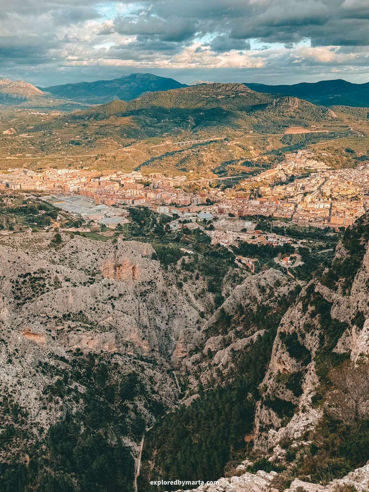 Hiking Barranc del Cint and spotting vultures in Serra de Mariola Natural Park in Valencia Region, Spain