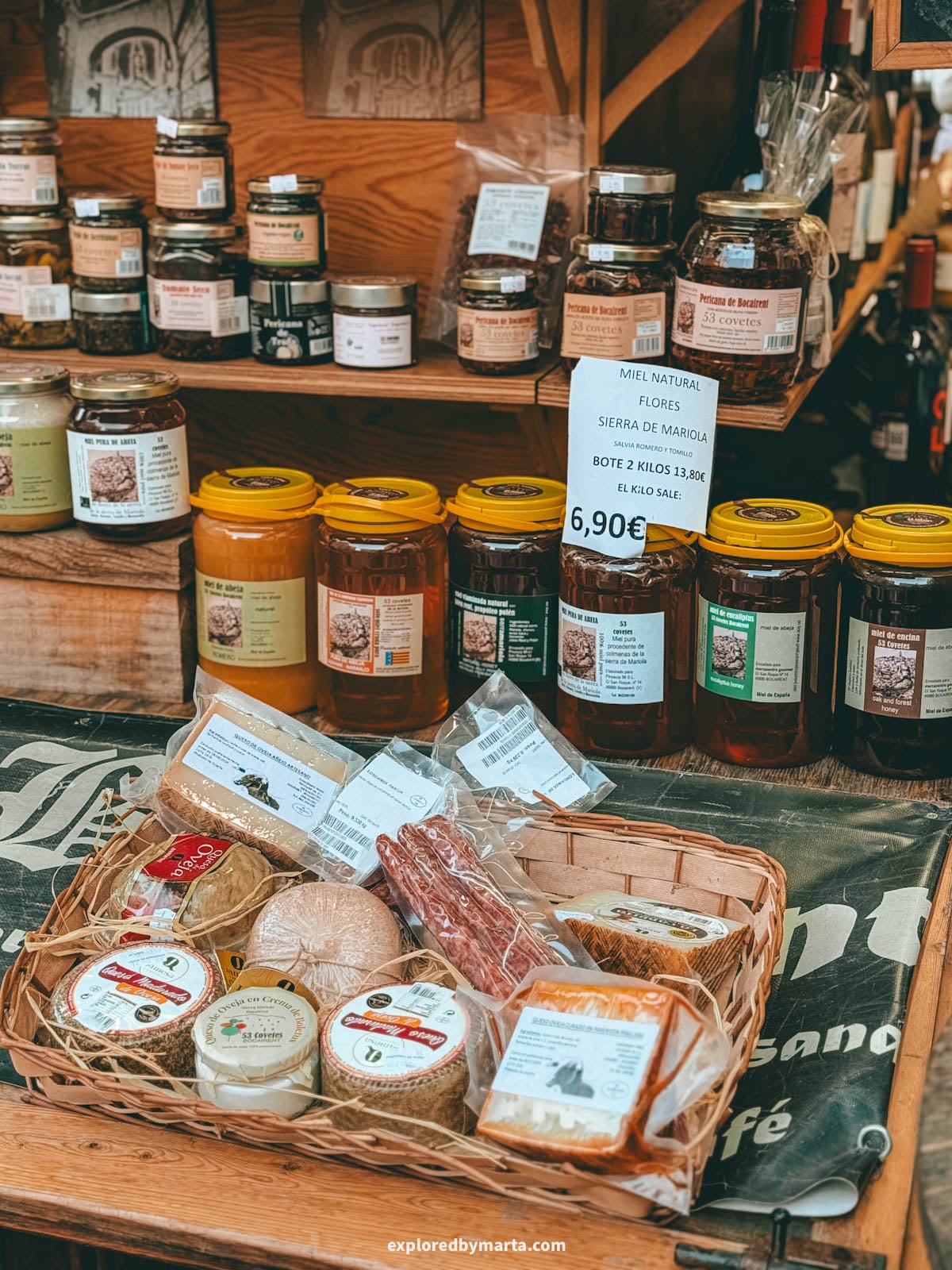 Local products from 53 Covetes Mercacentro Gourmet gourmet store in Bocairent, Spain