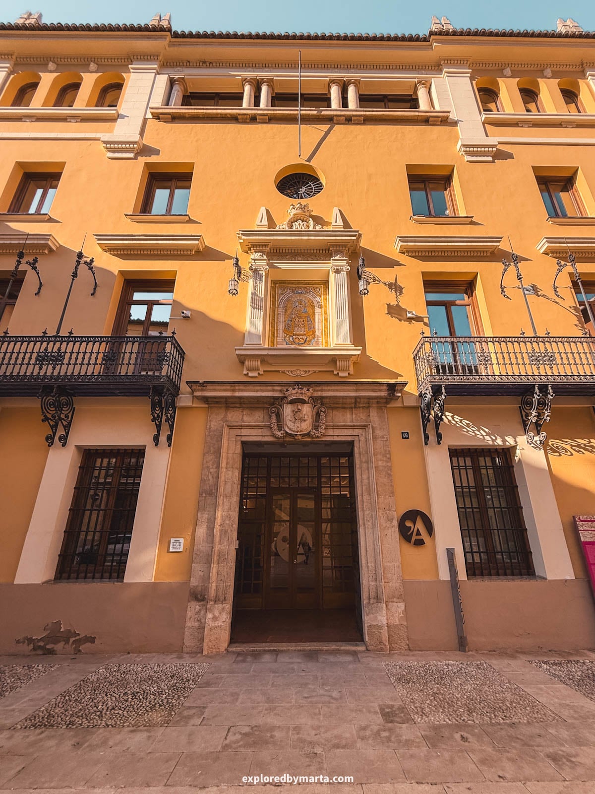 The historic grain store Almudín de Xàtiva now serves as a museum in Xátiva