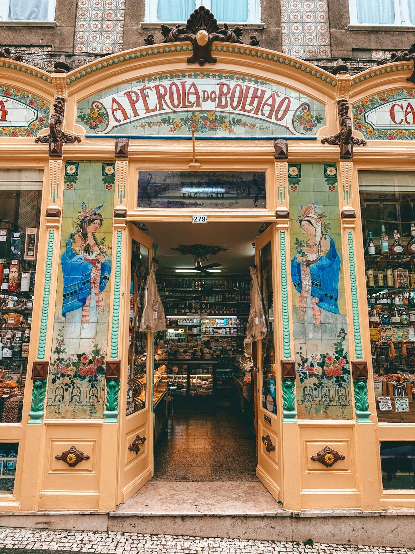 A Pérola do Bolhão historical grocery store with art nouveau facade in Porto, Portugal