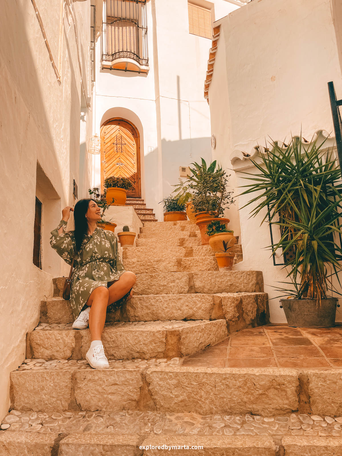 Beautiful photo spots and charming corners in Frigiliana, Spain