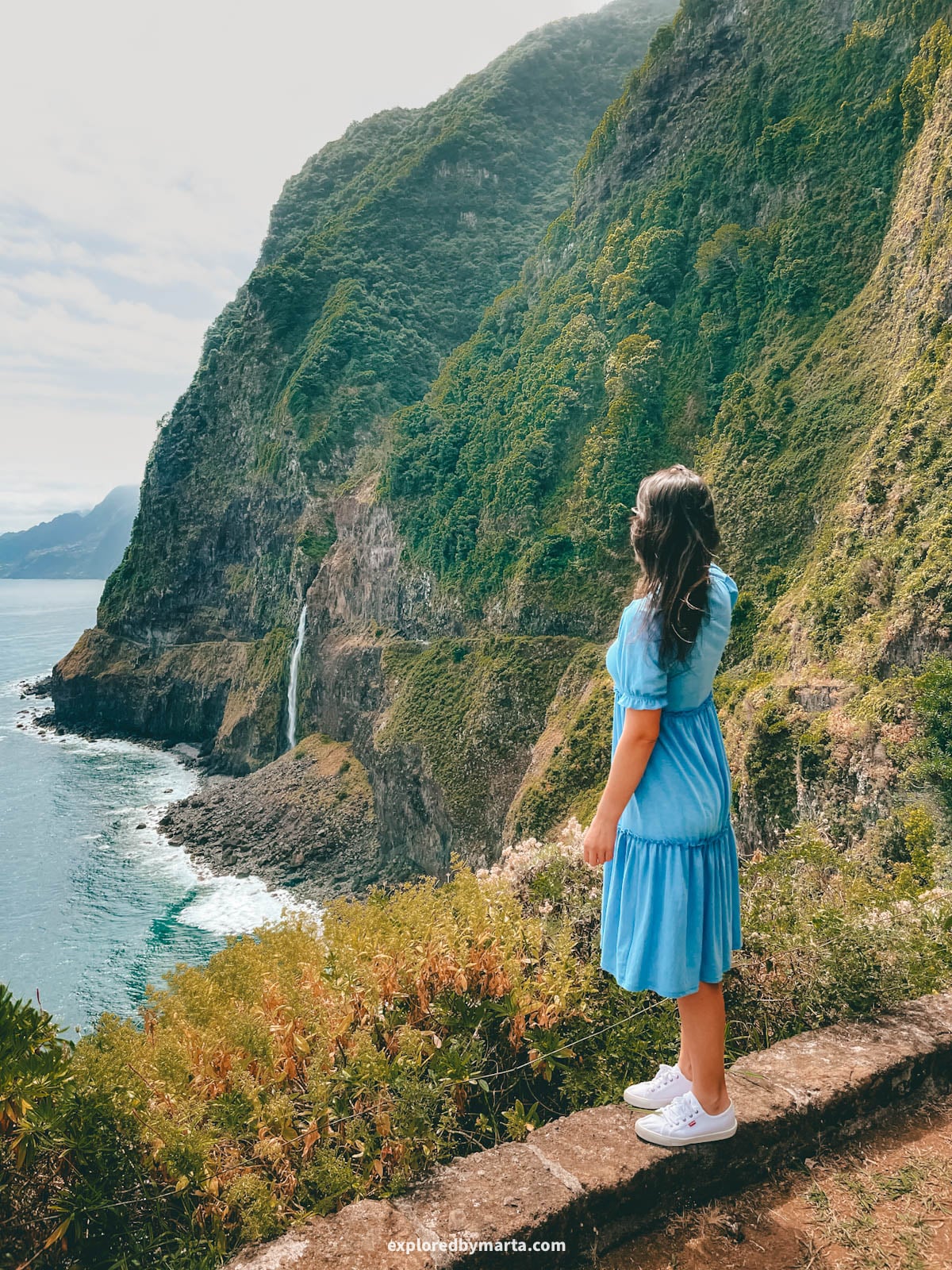 Miradouro do Véu da Noiva overlooking the Bridal Veil waterfall in Madeira, Portugal