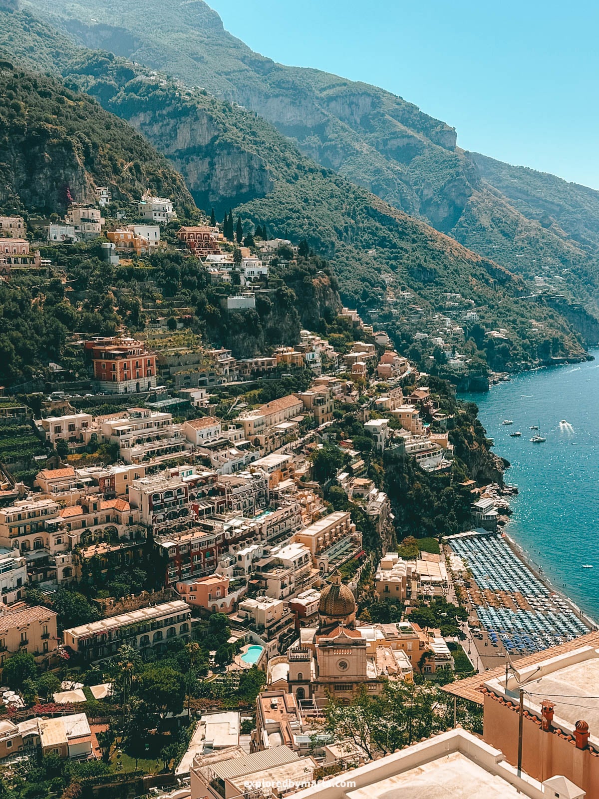 Panoramic views over Positano town on the Amalfi Coast, Italy