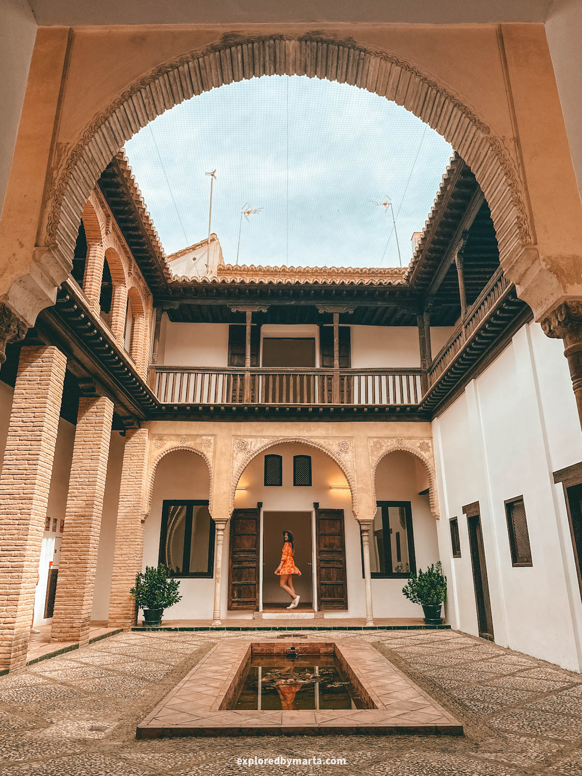 Casa Árabe de Horno del Oro, a small Moorish home in Granada, Spain