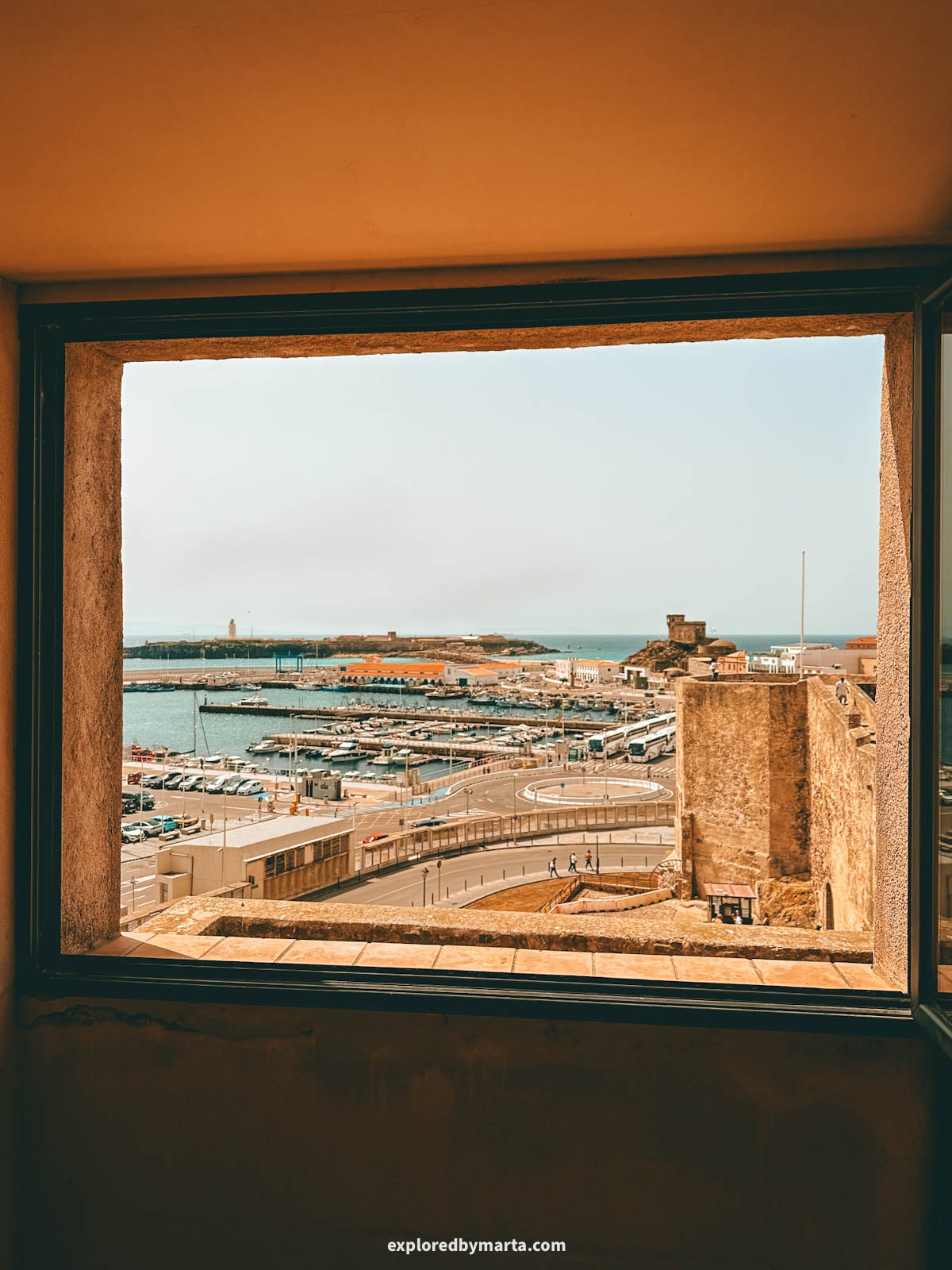 Exploring the majestic Castillo de Guzmán el Bueno in Tarifa, Spain