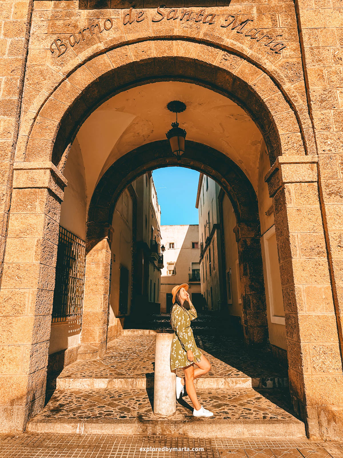 Puerta del Barrio de Santa María in Cádiz, Spain