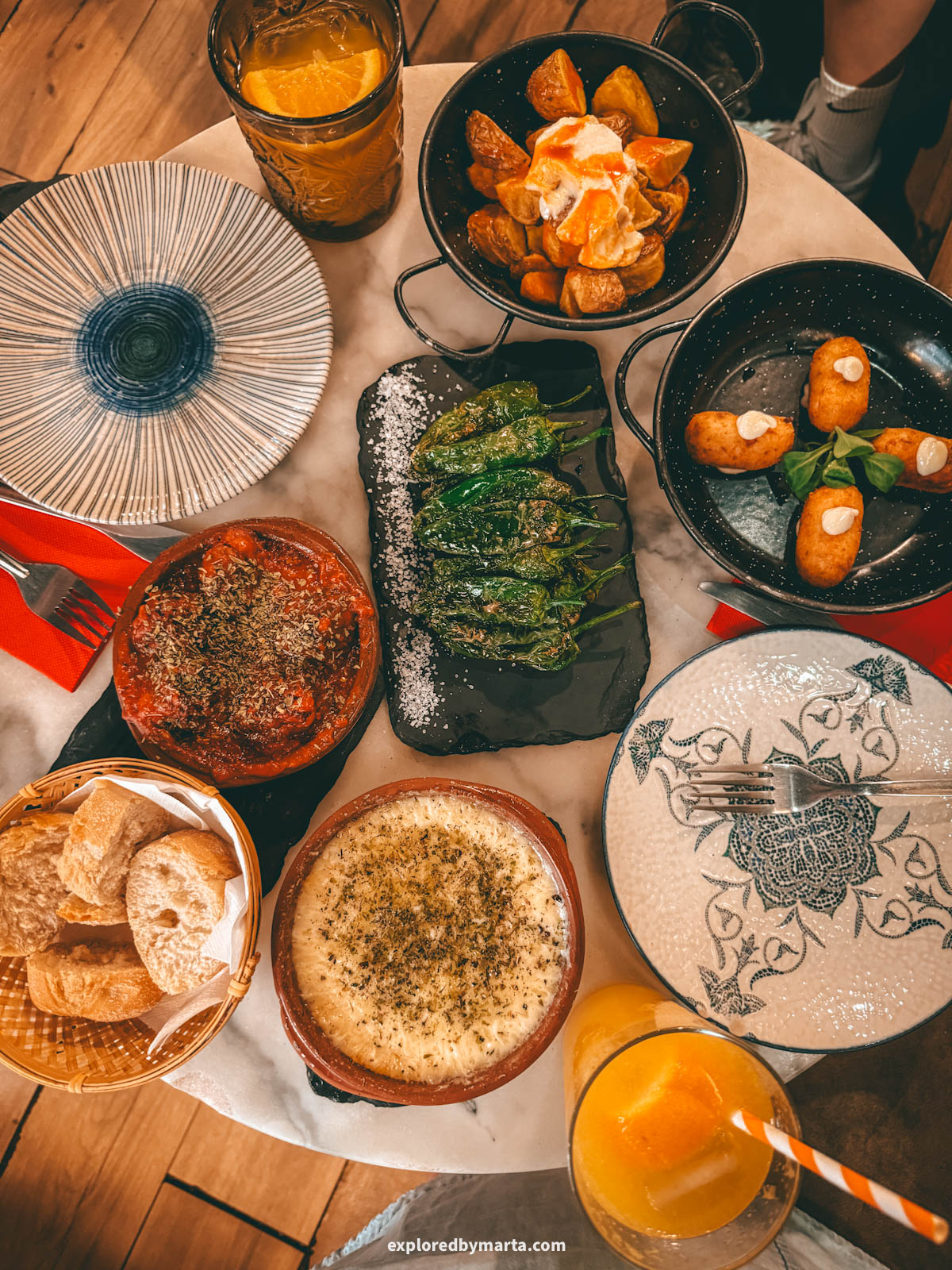 Trying local tapas is one of the best things to do in Cádiz, Spain