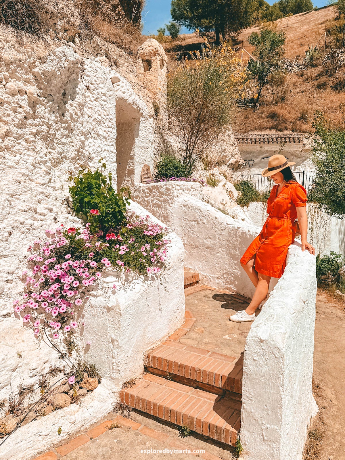 Visiting Museo Cuevas del Sacromonte in Granada, Spain